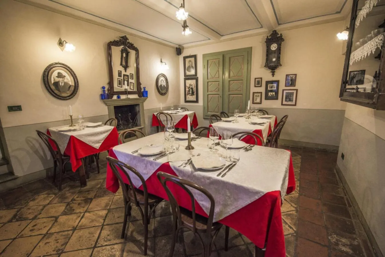 Restaurant/places to eat in Albergo Ristorante Garibaldi