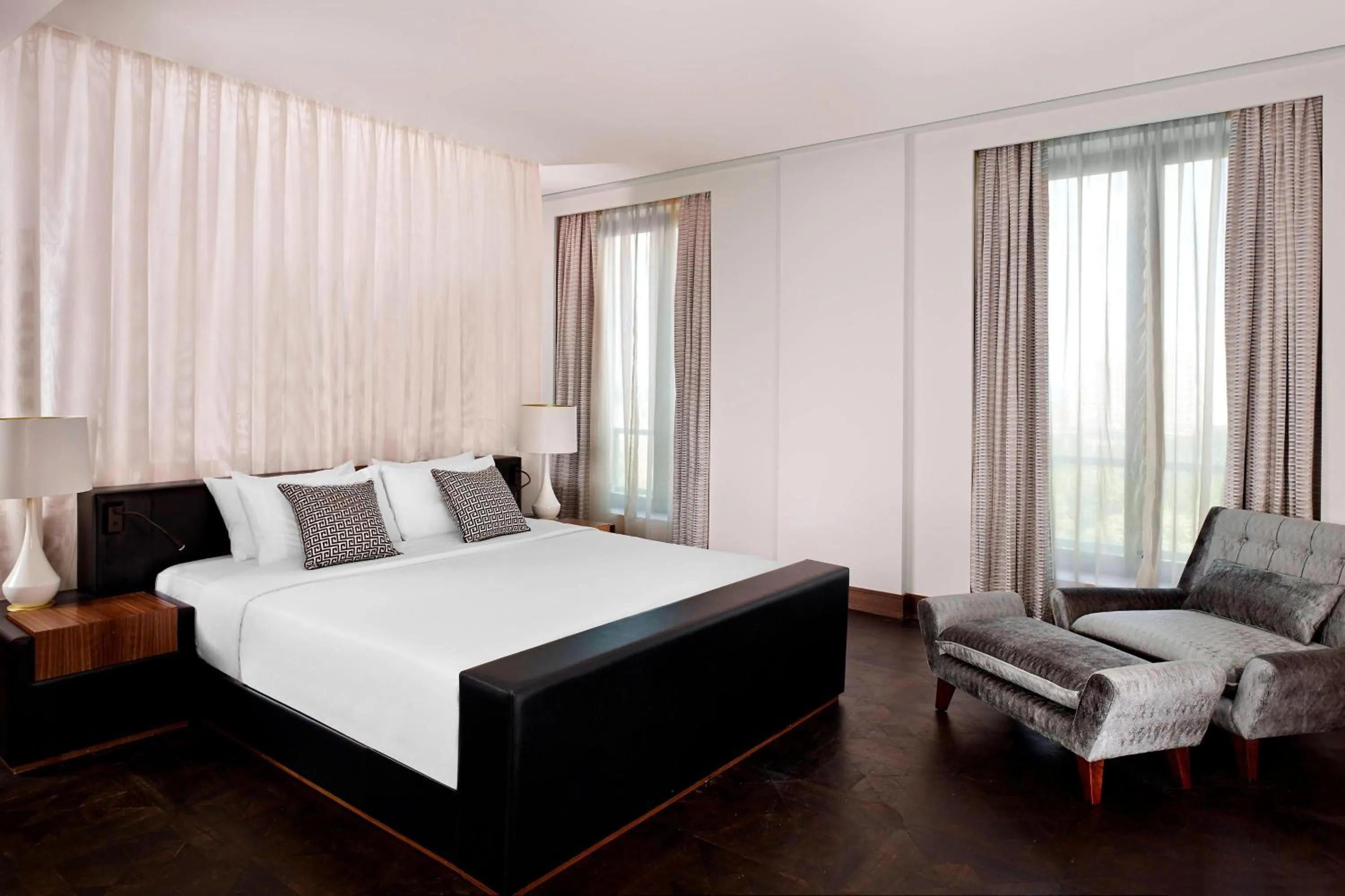 Photo of the whole room, Bed in Metropol Palace, Belgrade