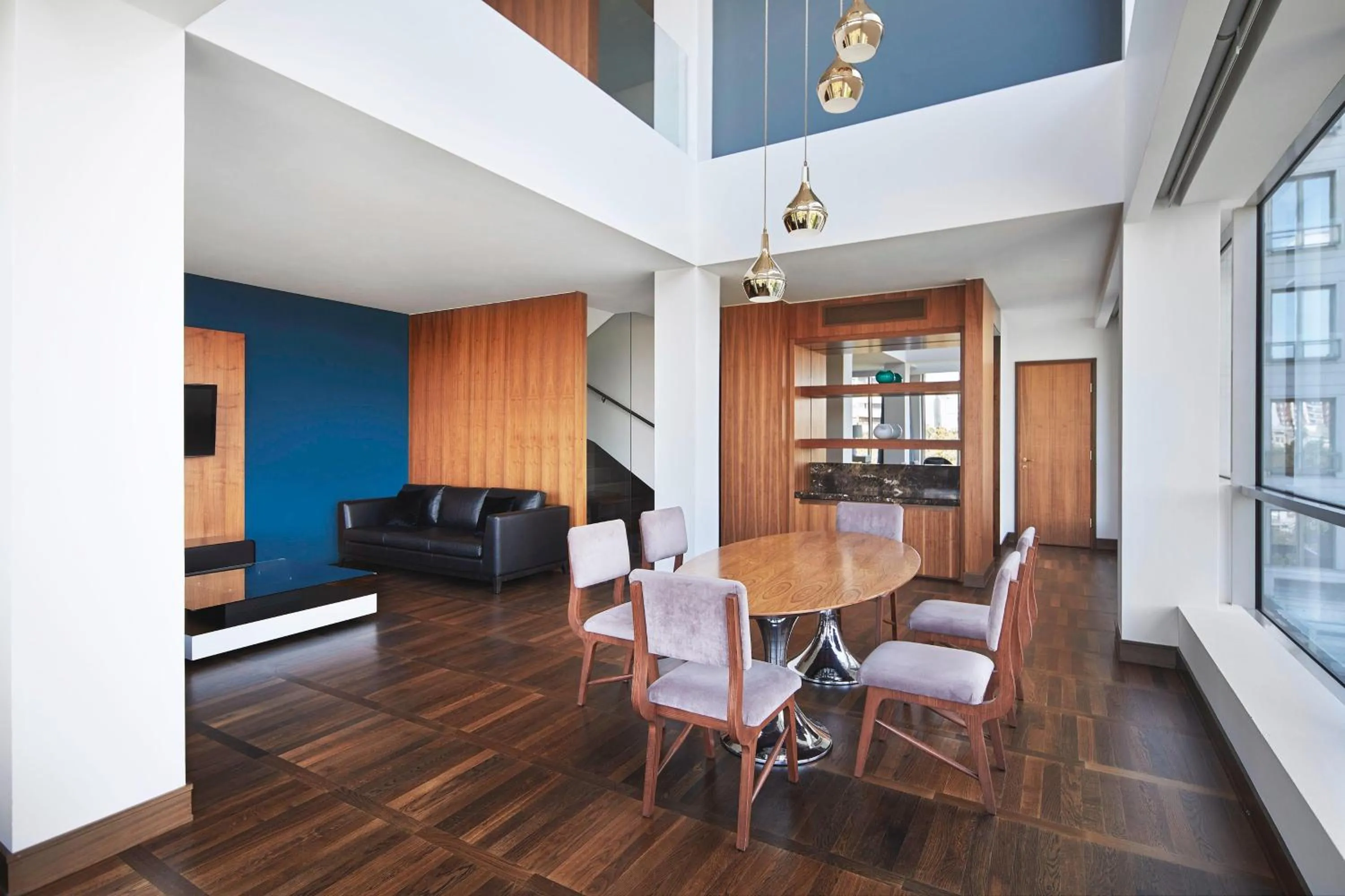 Photo of the whole room in Metropol Palace, Belgrade