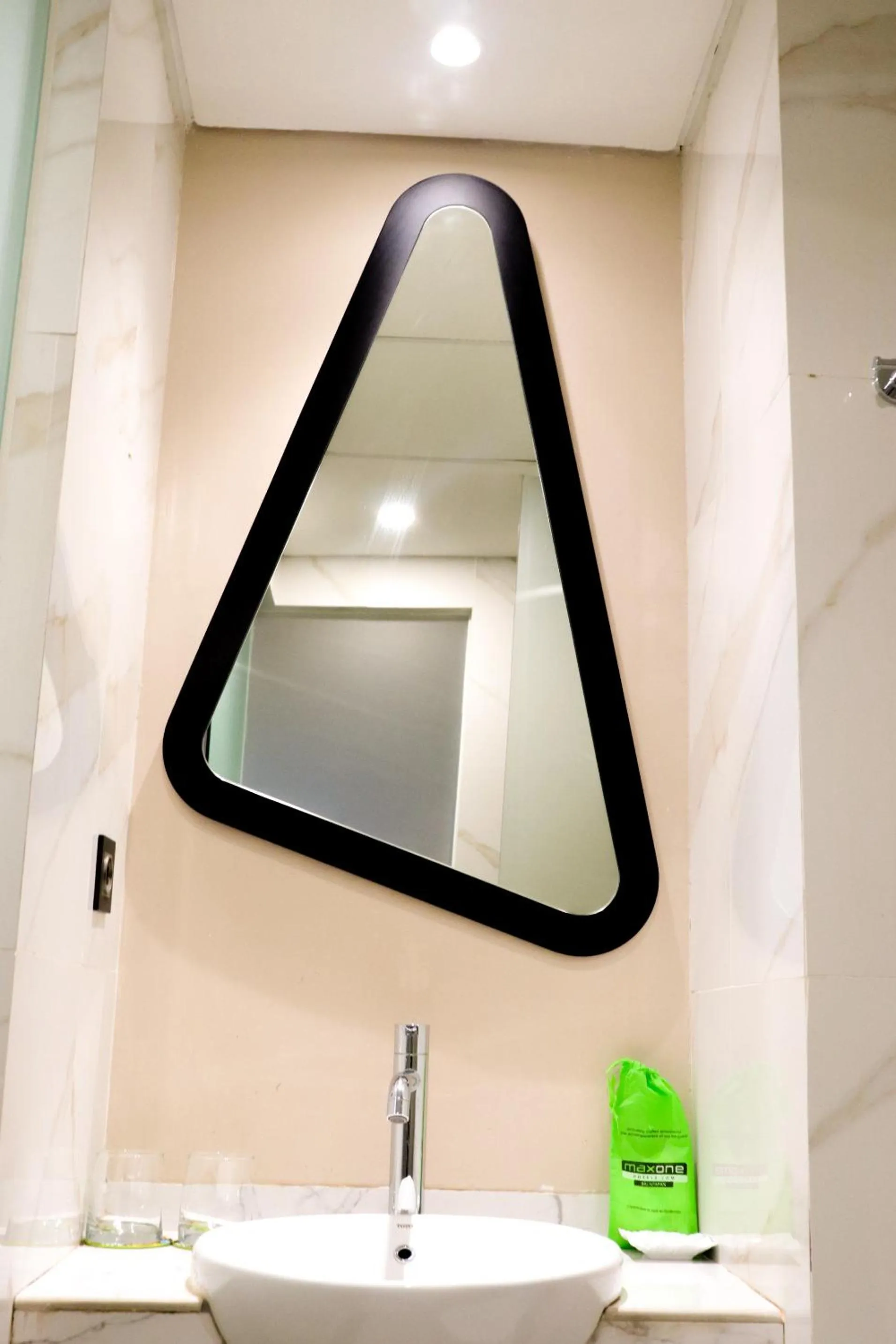 Bathroom in MaxOneHotels @Balikpapan