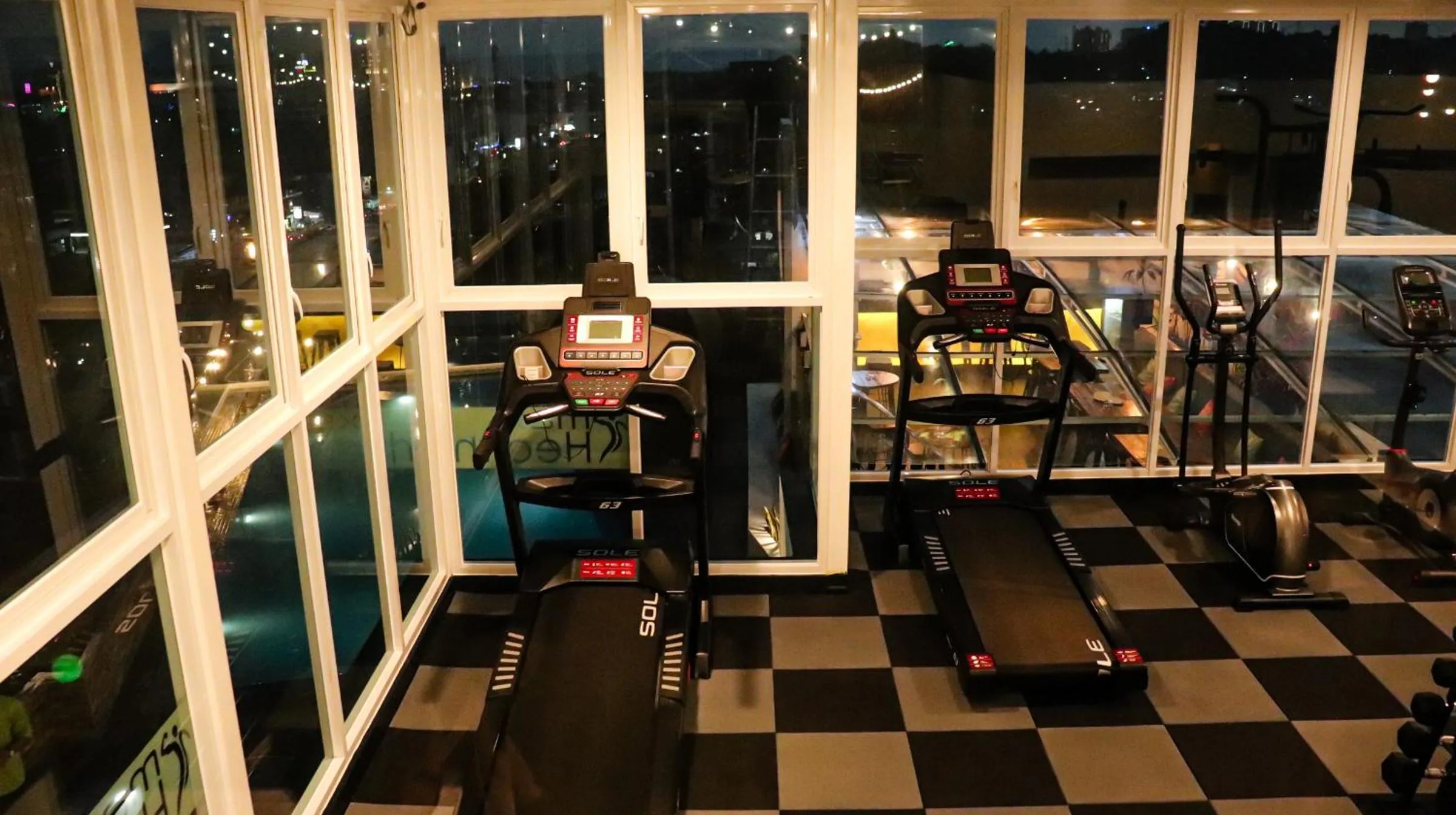 Fitness centre/facilities in MaxOneHotels @Balikpapan