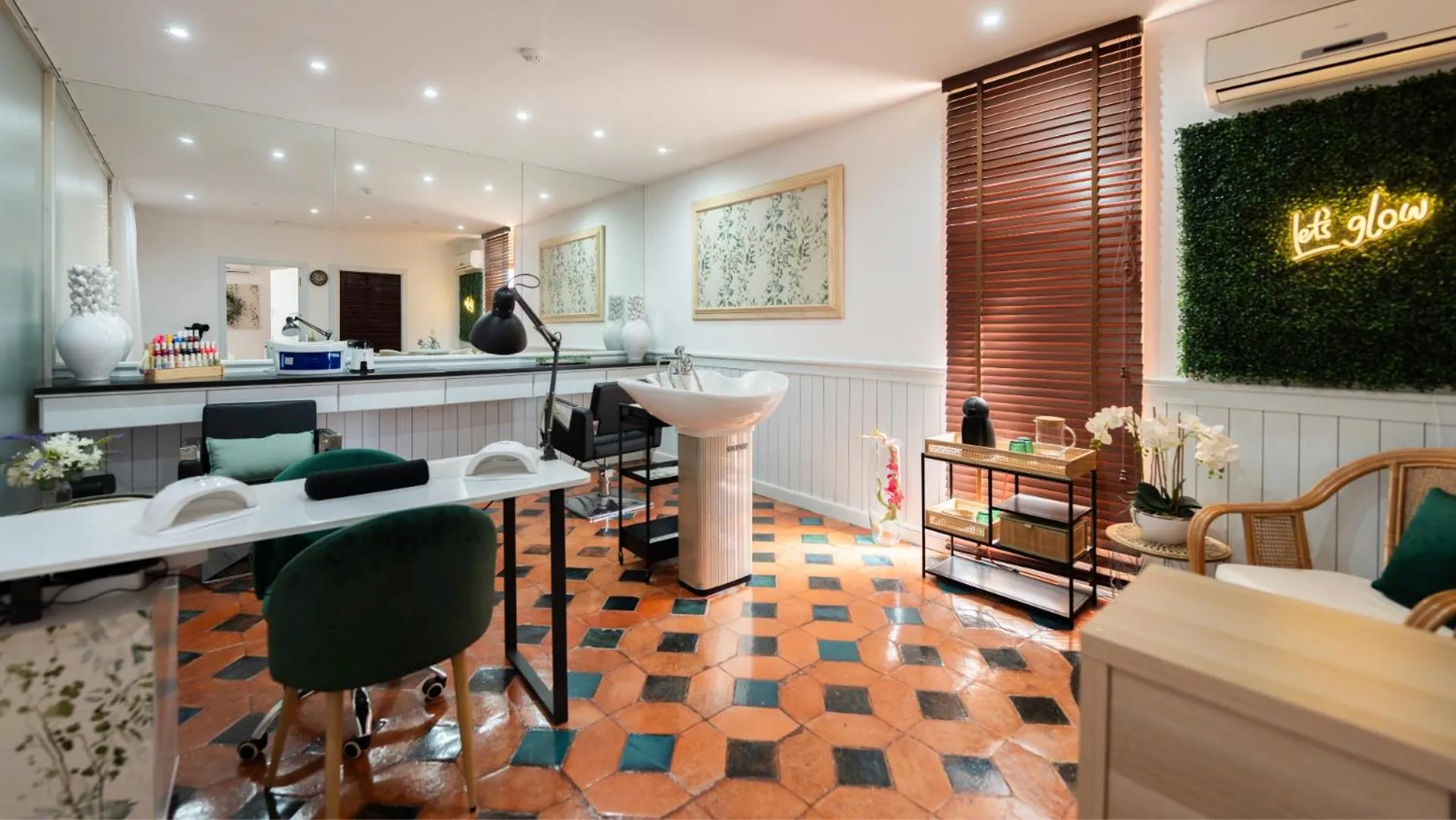 hair dresser in Algarve Casino Hotel