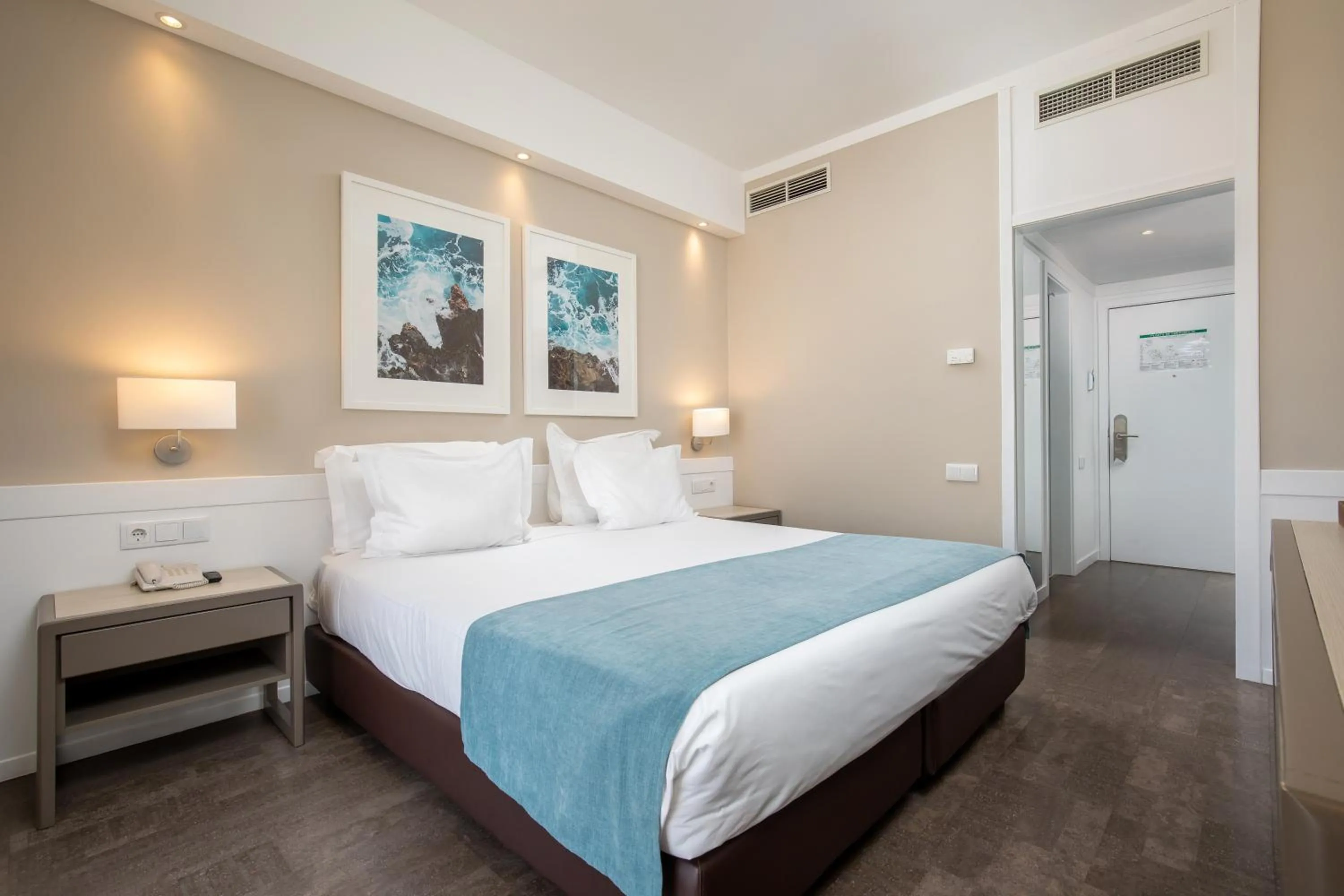 Bedroom, Bed in AP Eva Senses