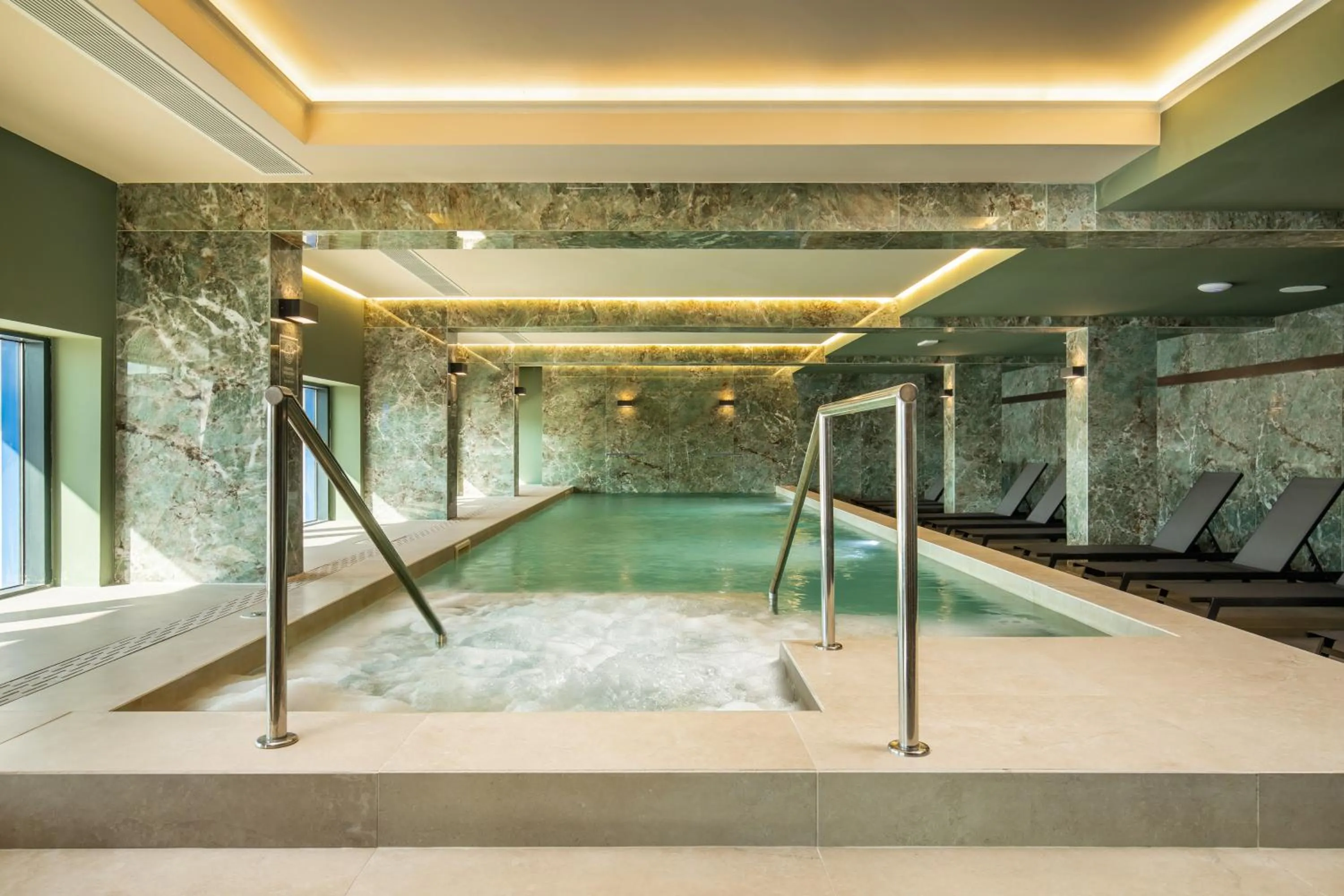 Swimming pool in AP Eva Senses