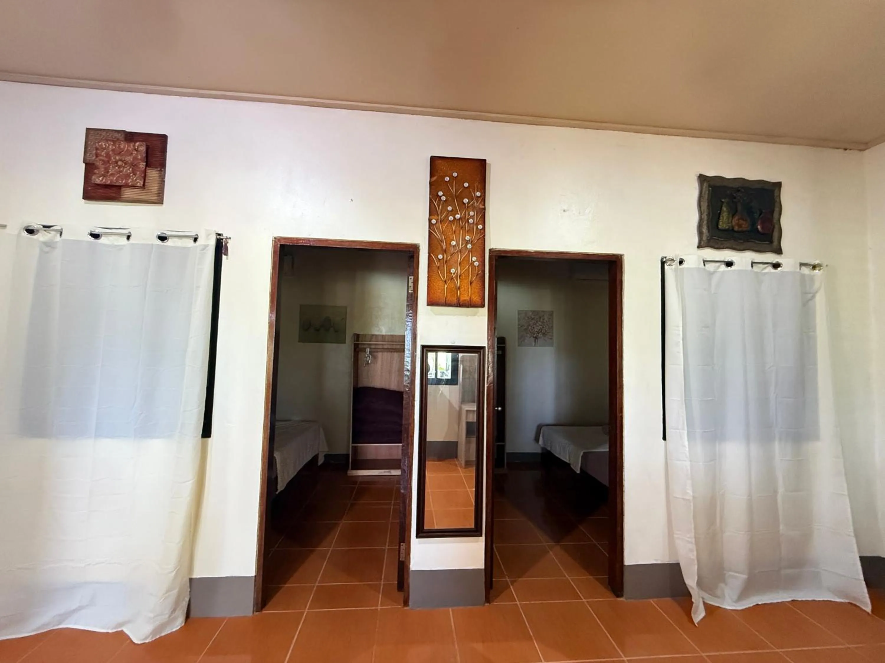 Victordelia Hilltop Hostel