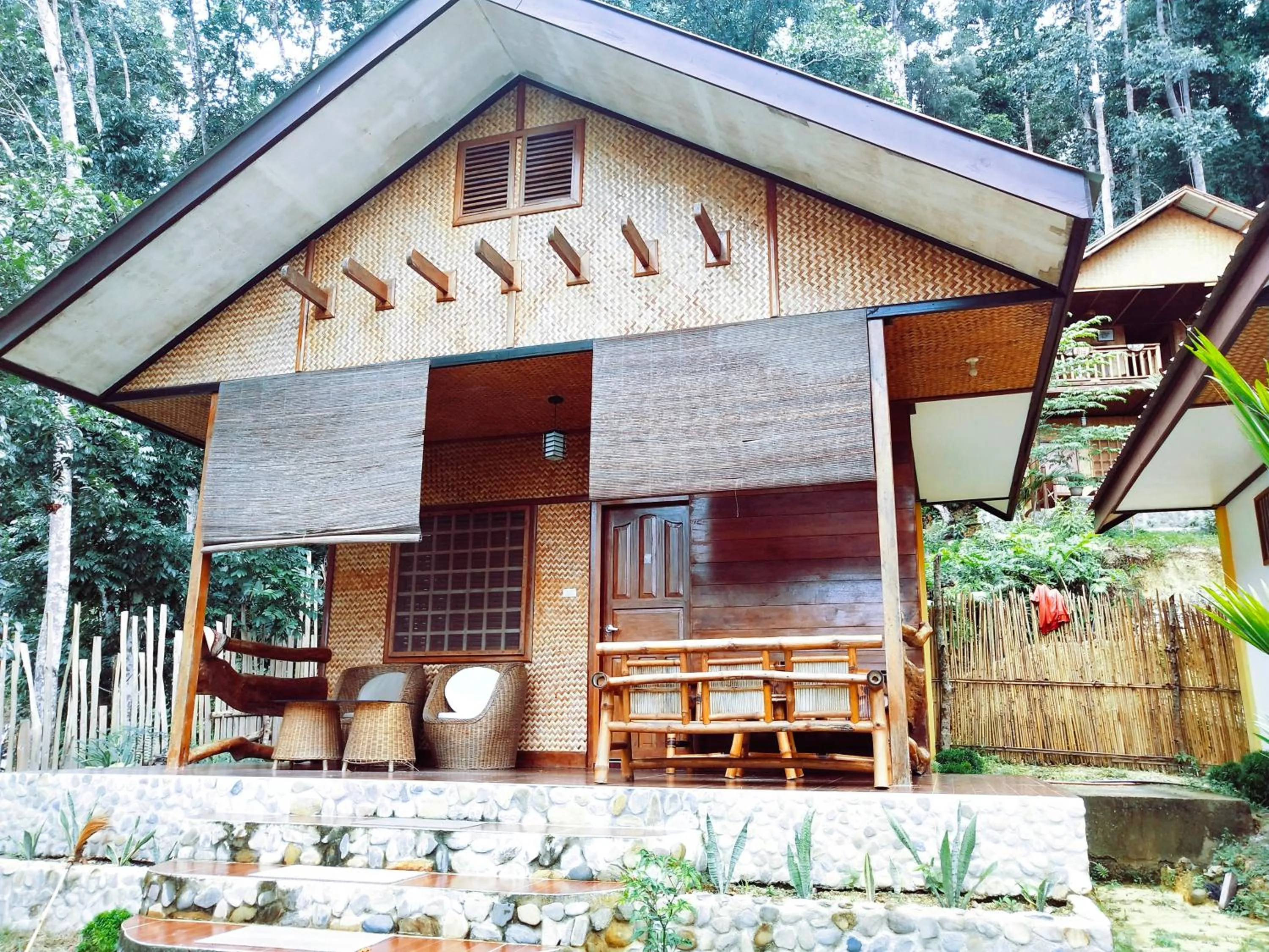 Property building in Victordelia Hilltop Hostel