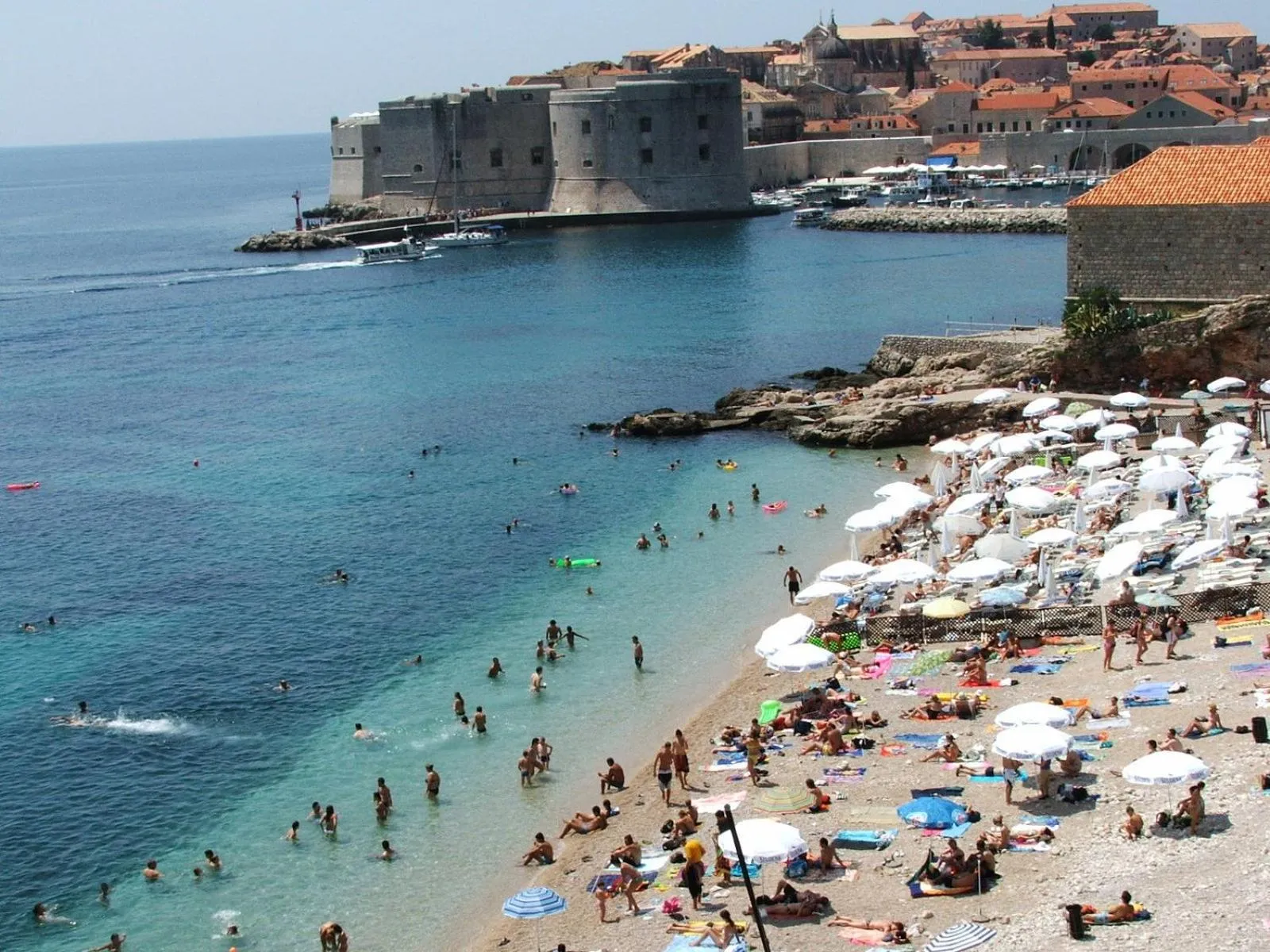 People in Apartments Dubrovnik Lapad