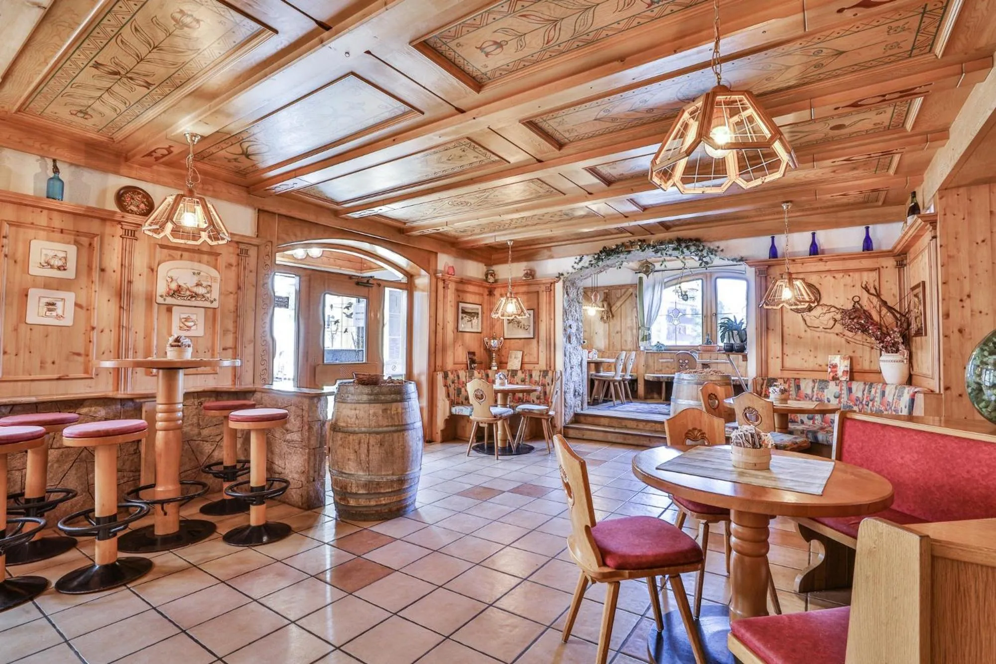 Restaurant/places to eat in MyTime Hotels Savoy