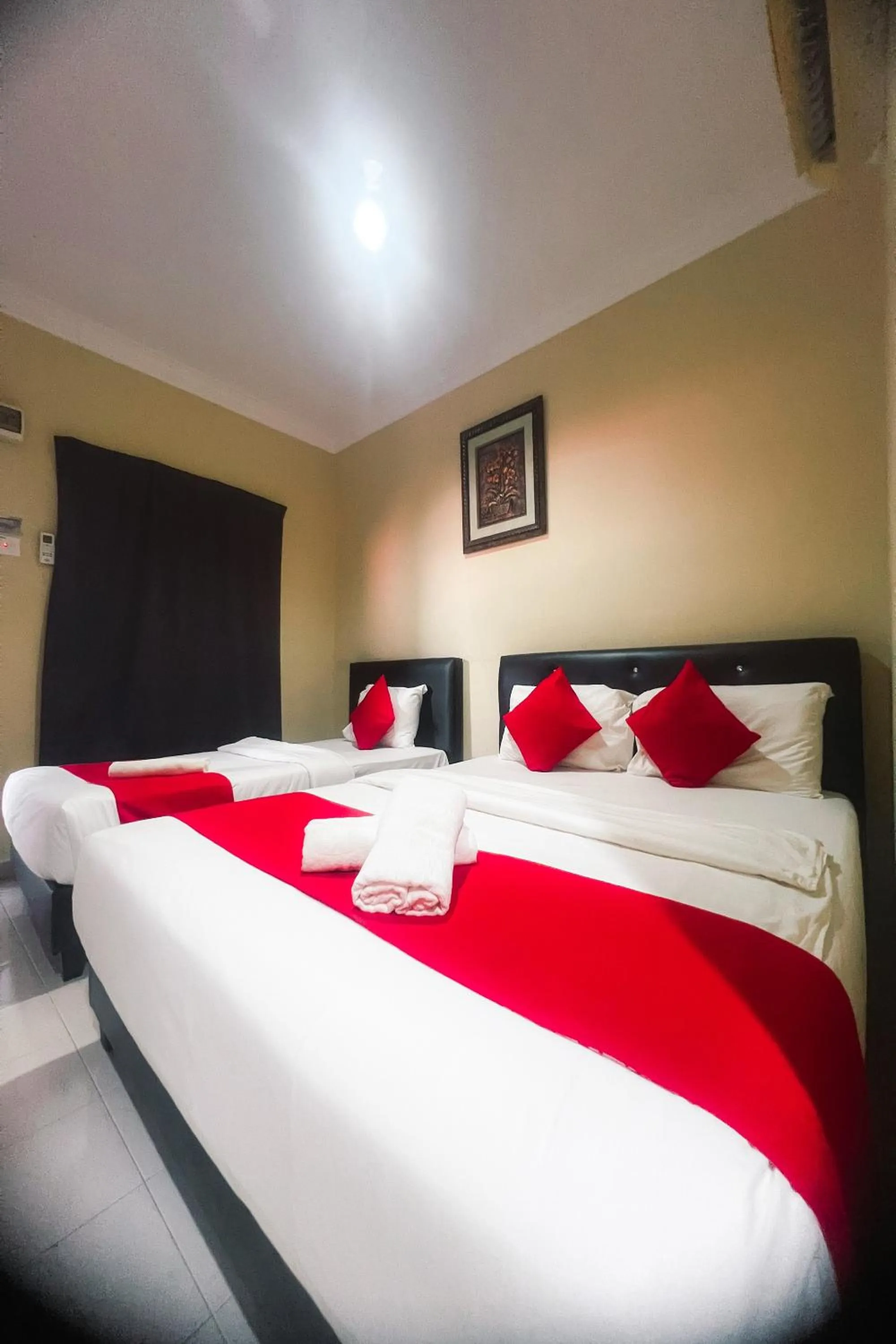 Bedroom, Bed in Langkawi Tok Jah Guest House Pantai Cenang