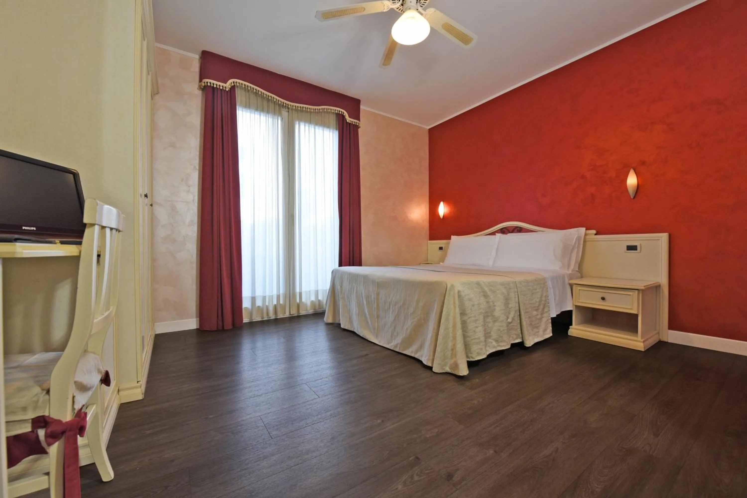 Bed in New Automatic Villa Daniela