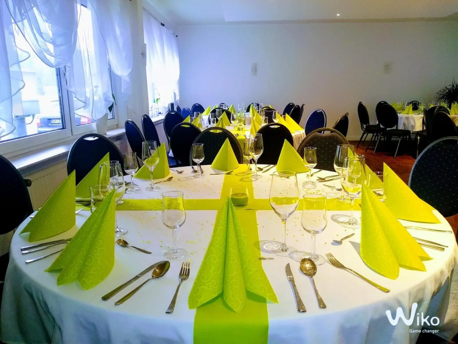 Restaurant/places to eat in Ambiente