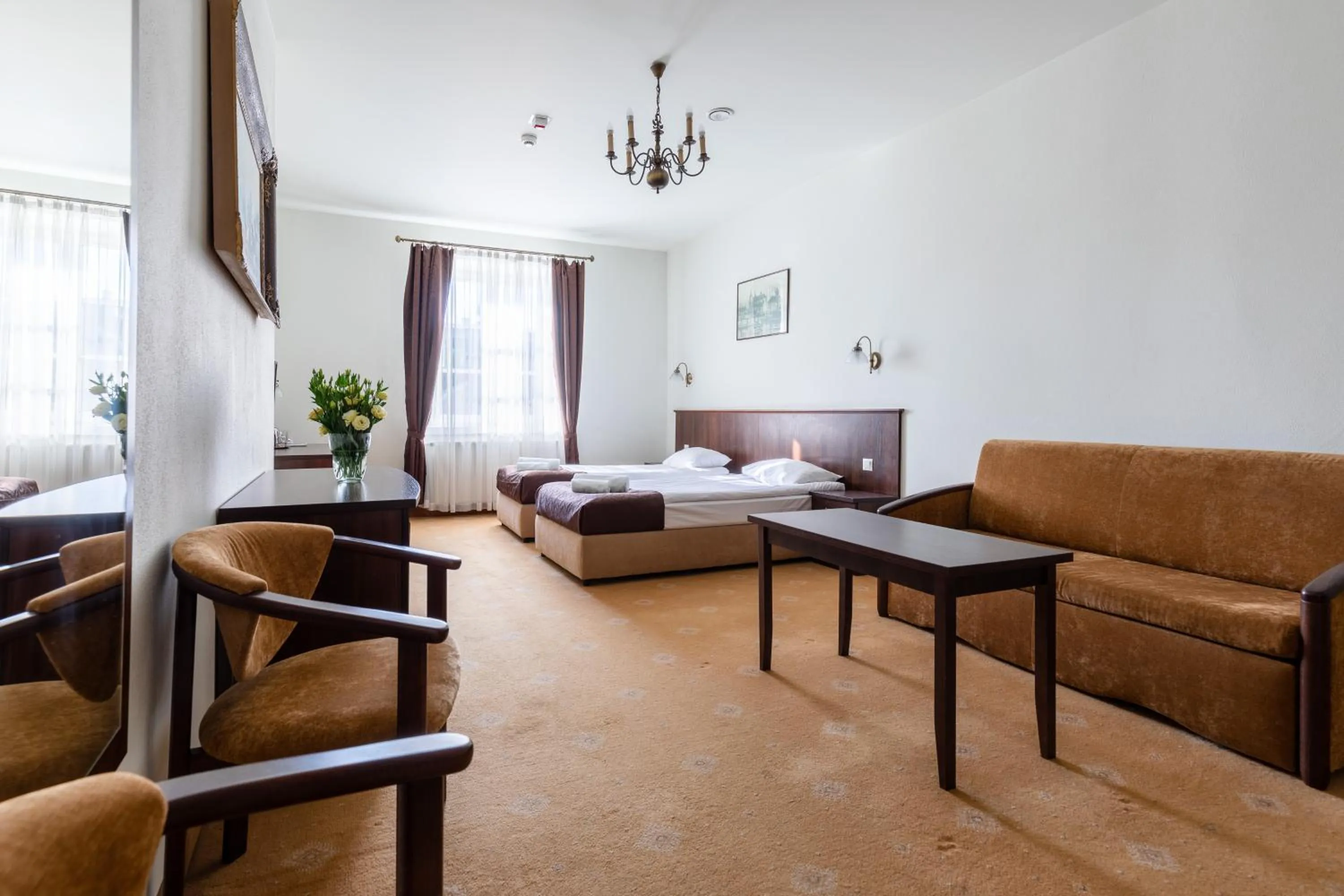 Photo of the whole room in Kamienica Szefferów 1848 r.