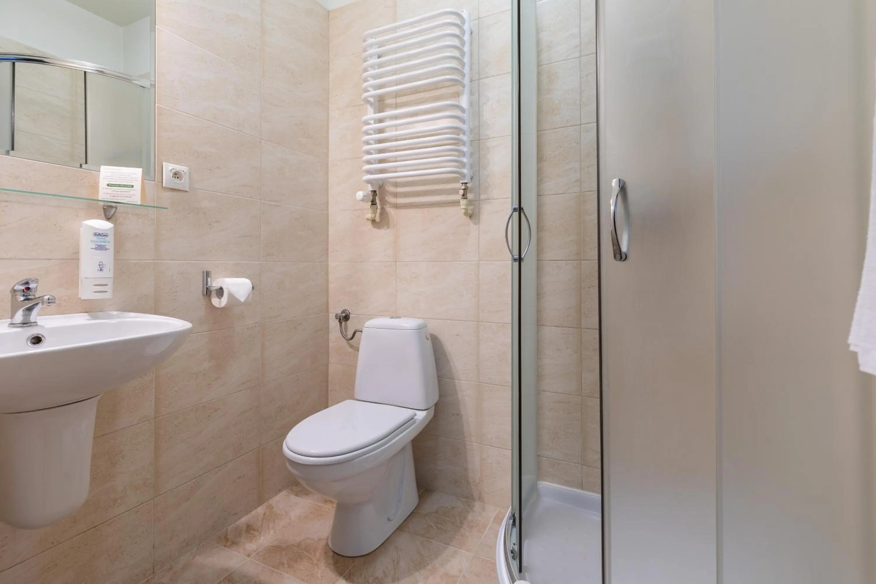 Bathroom in Kamienica Szefferów 1848 r.