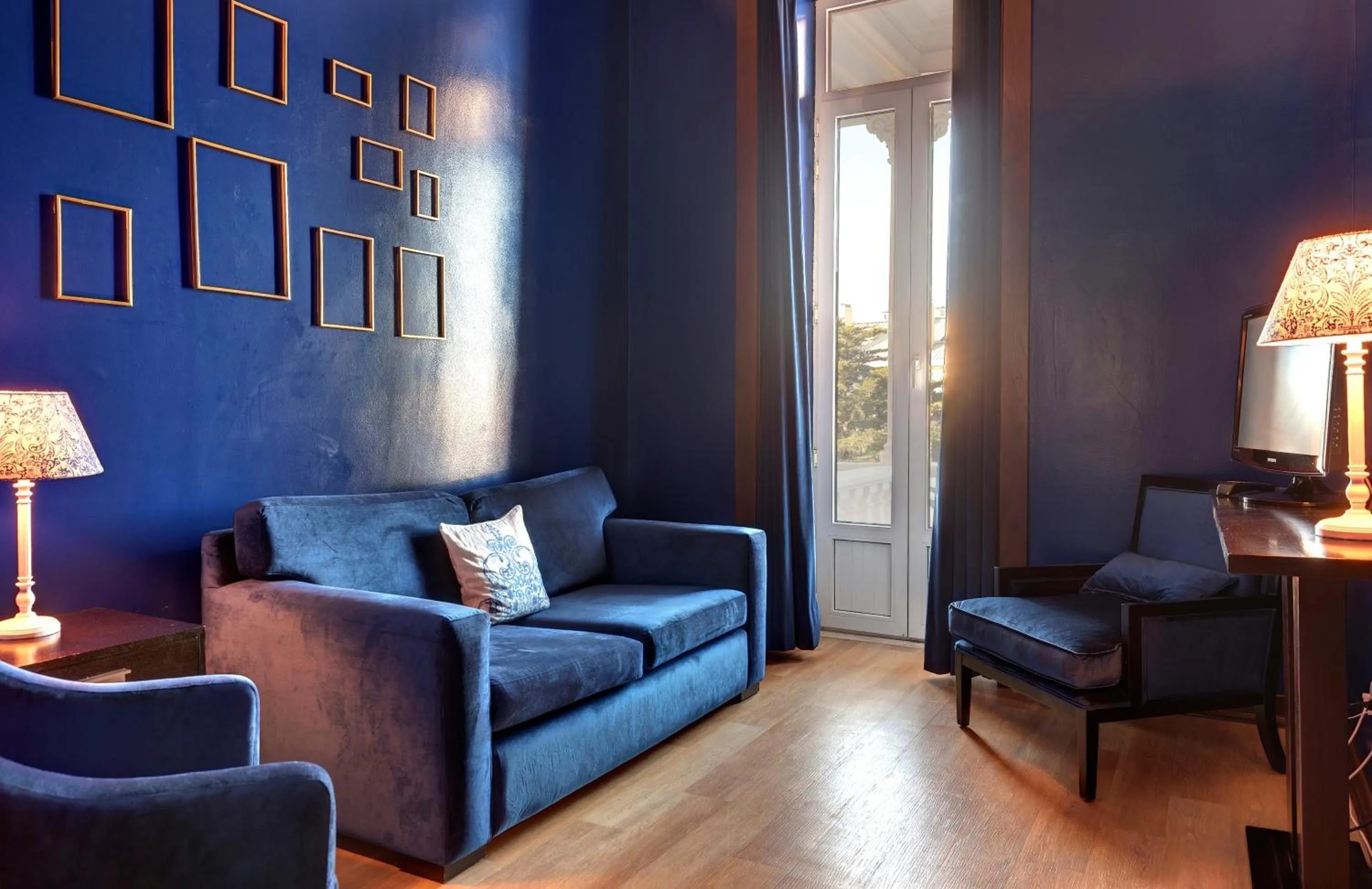 Bedroom in Hotel Inglaterra - Charme & Boutique