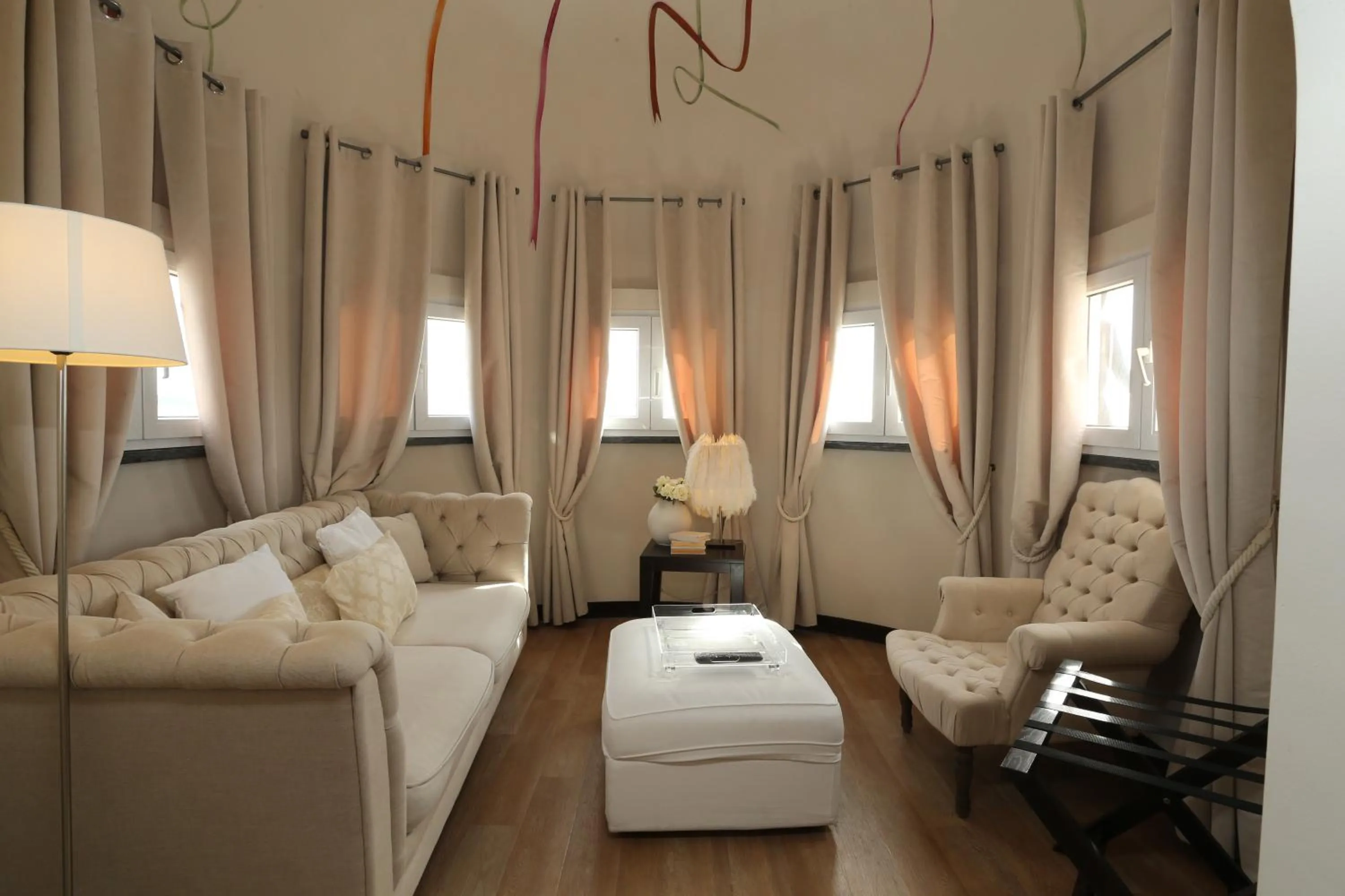 Bed in Hotel Inglaterra - Charme & Boutique