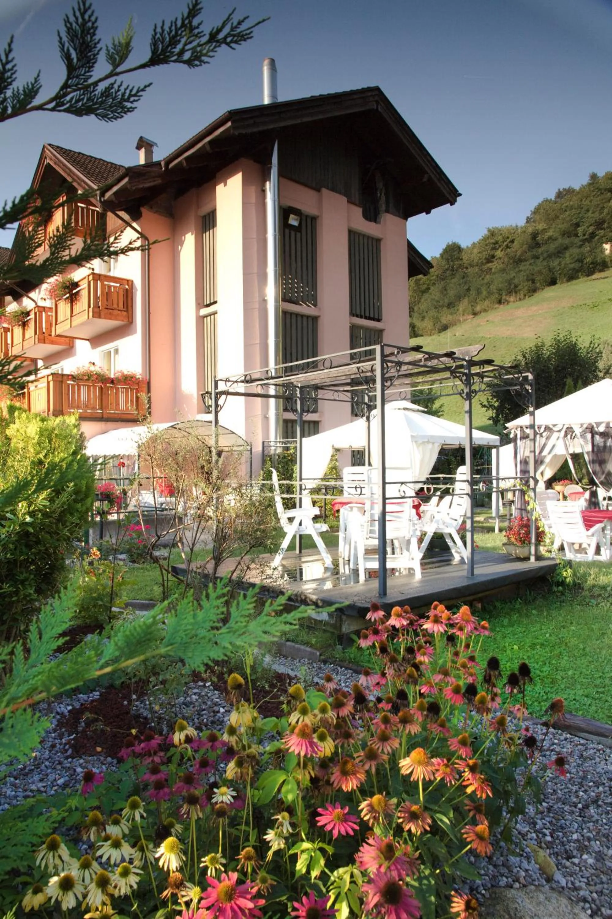 Garden view in Hotel Michela