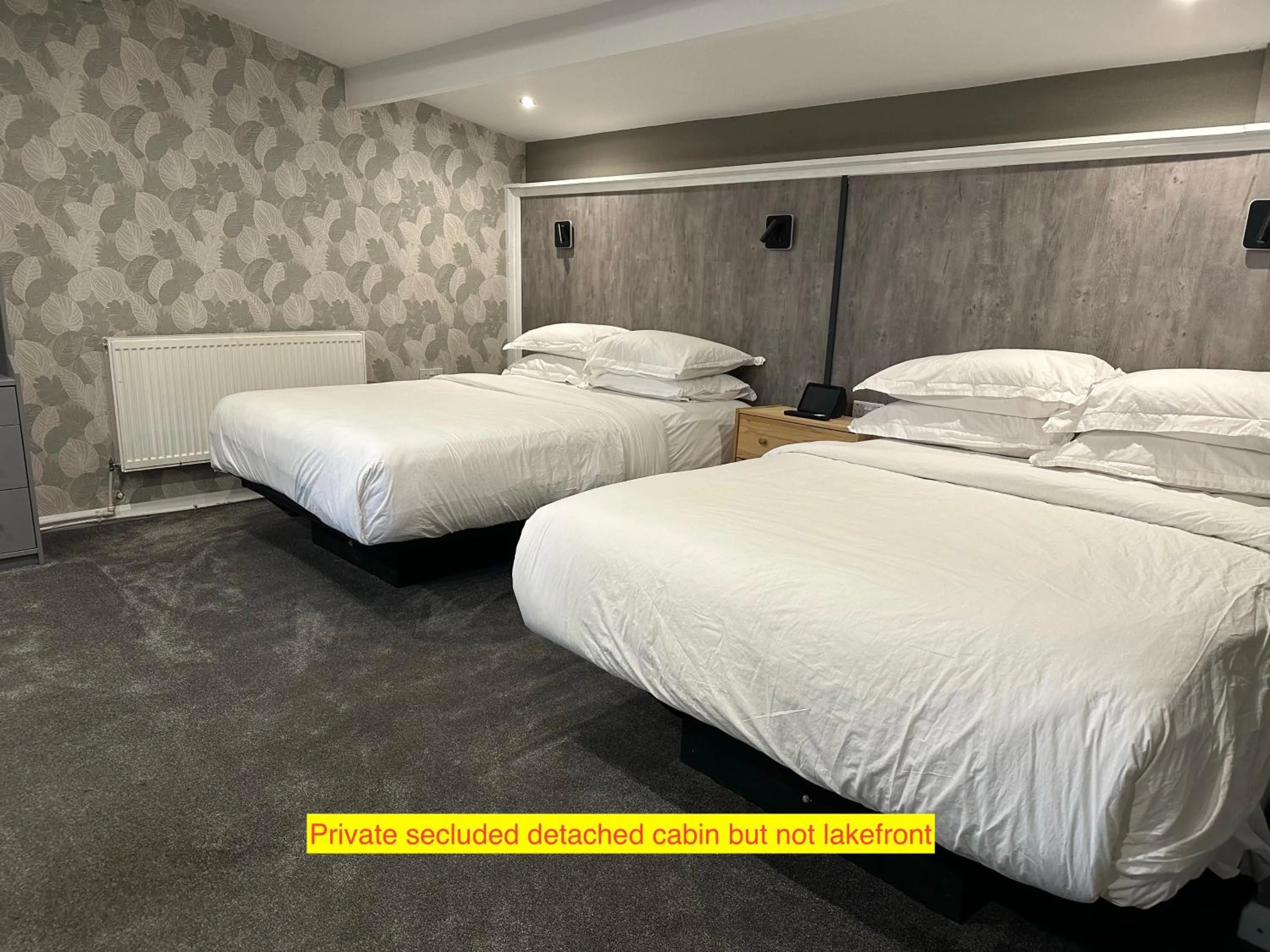 Bedroom, Bed in TheWaterfrontLodges