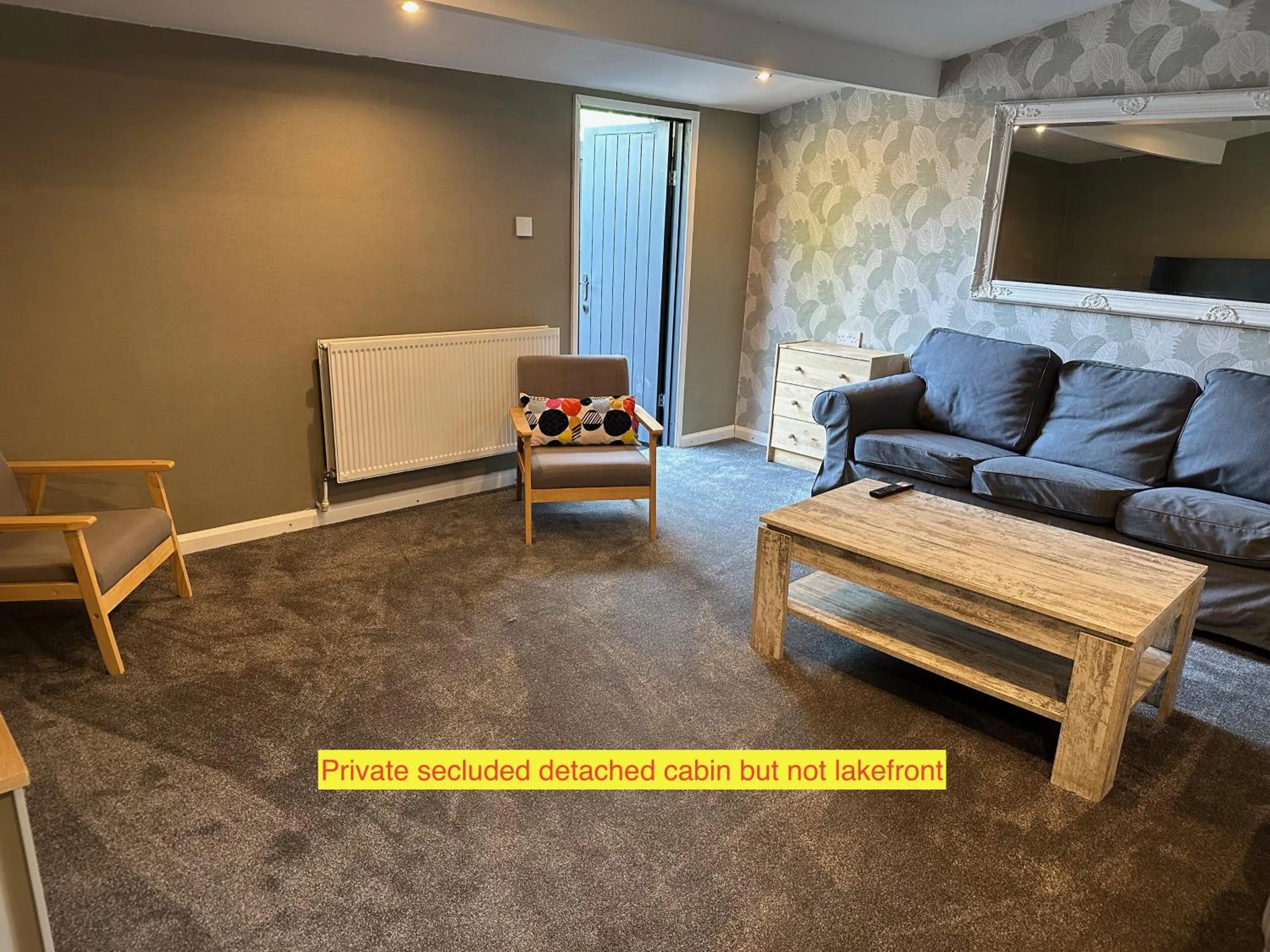 Living room in TheWaterfrontLodges