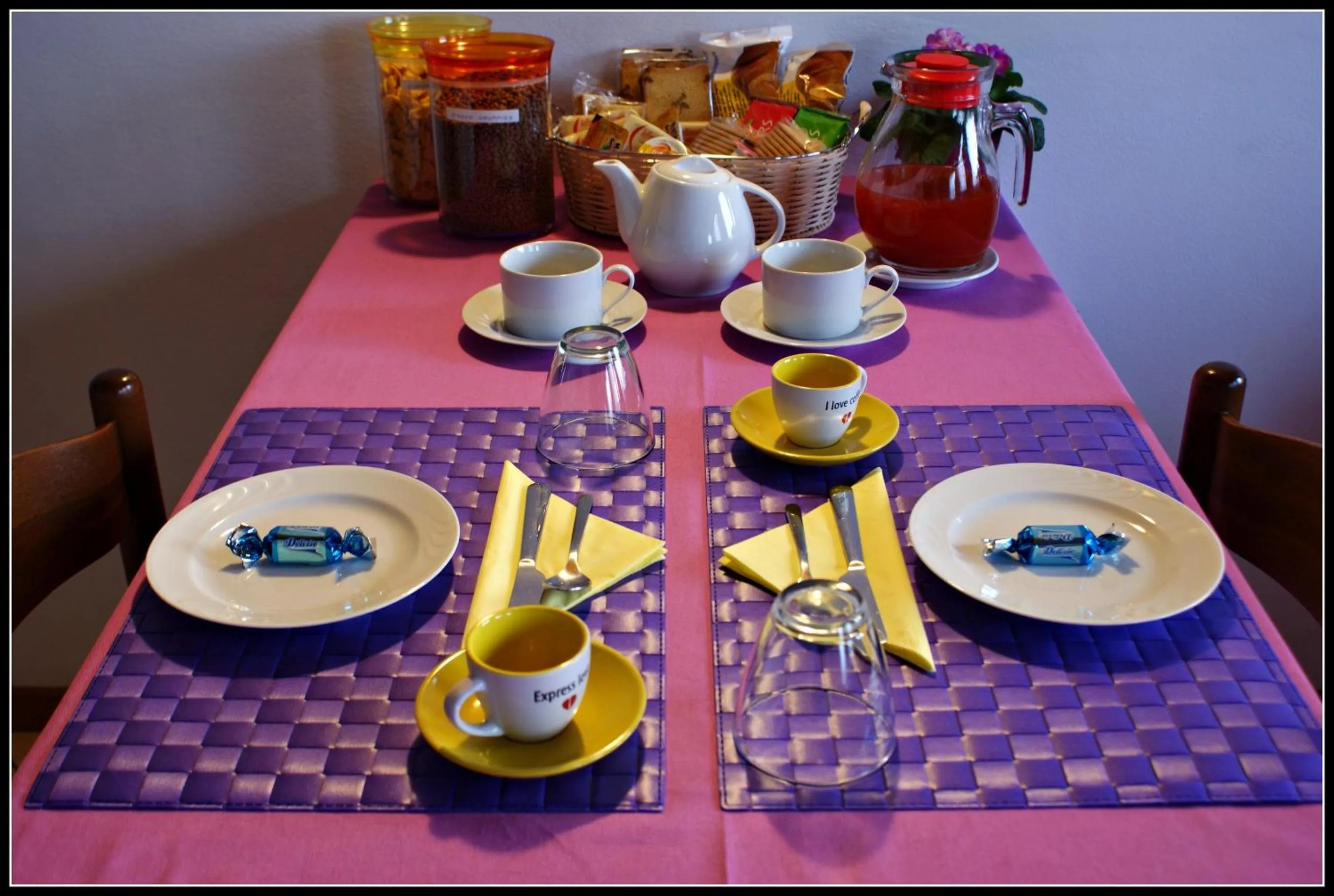 Dining area in B&B Casa Taty
