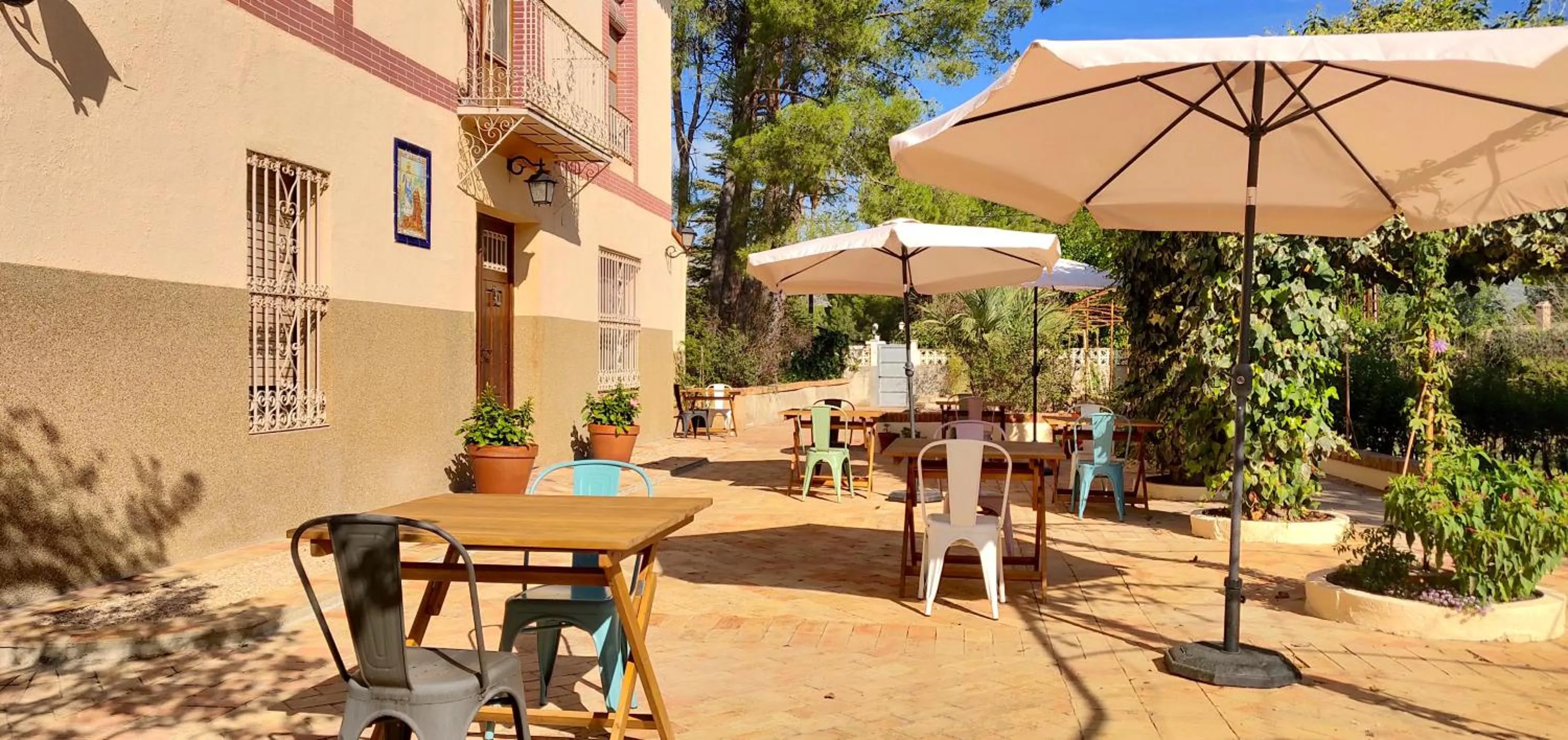 Garden in Casa de Los Lirios