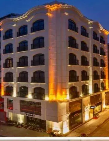 Darkmen Hotel Darkmen Hotel