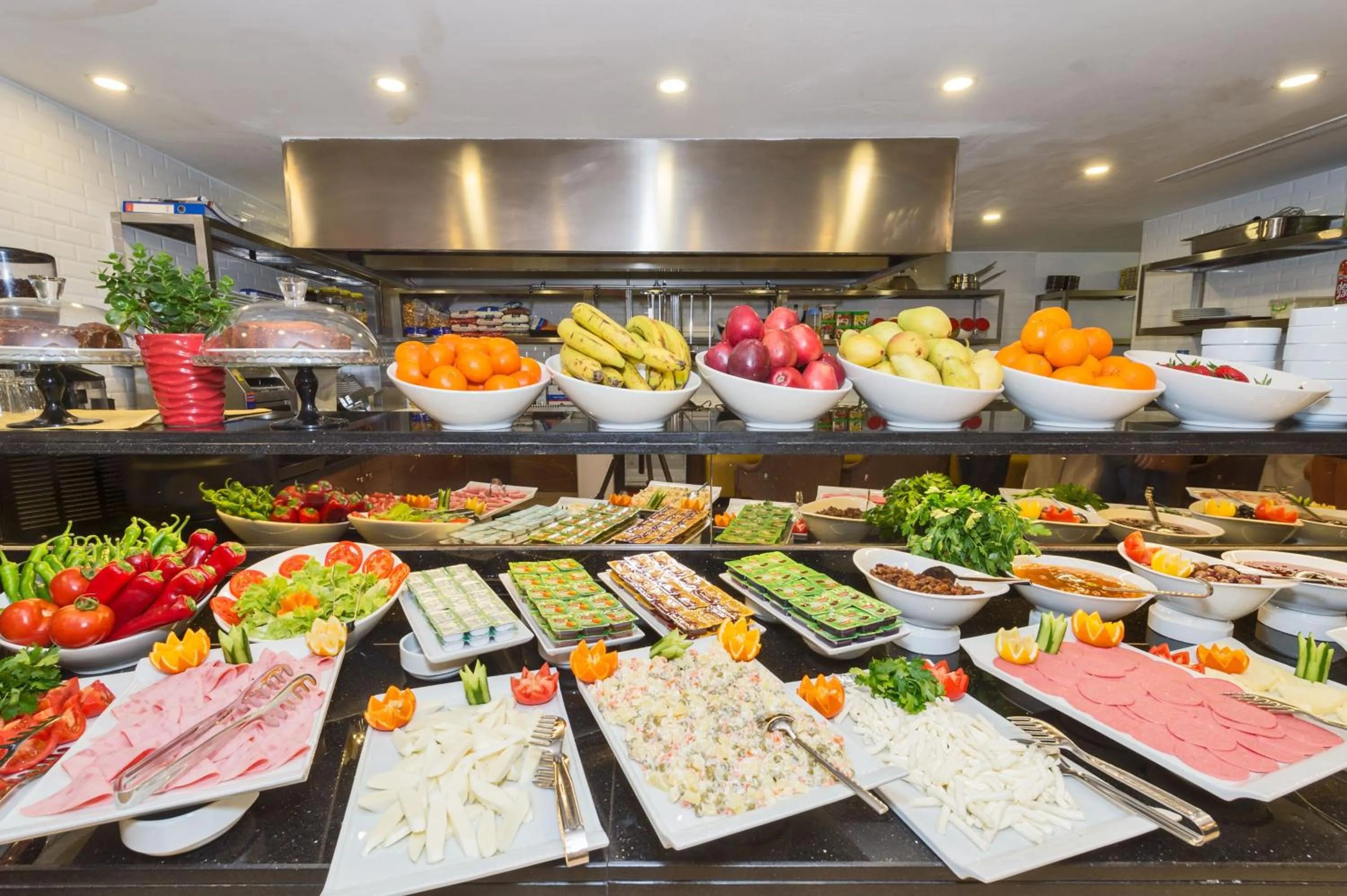 Breakfast in Darkmen Hotel