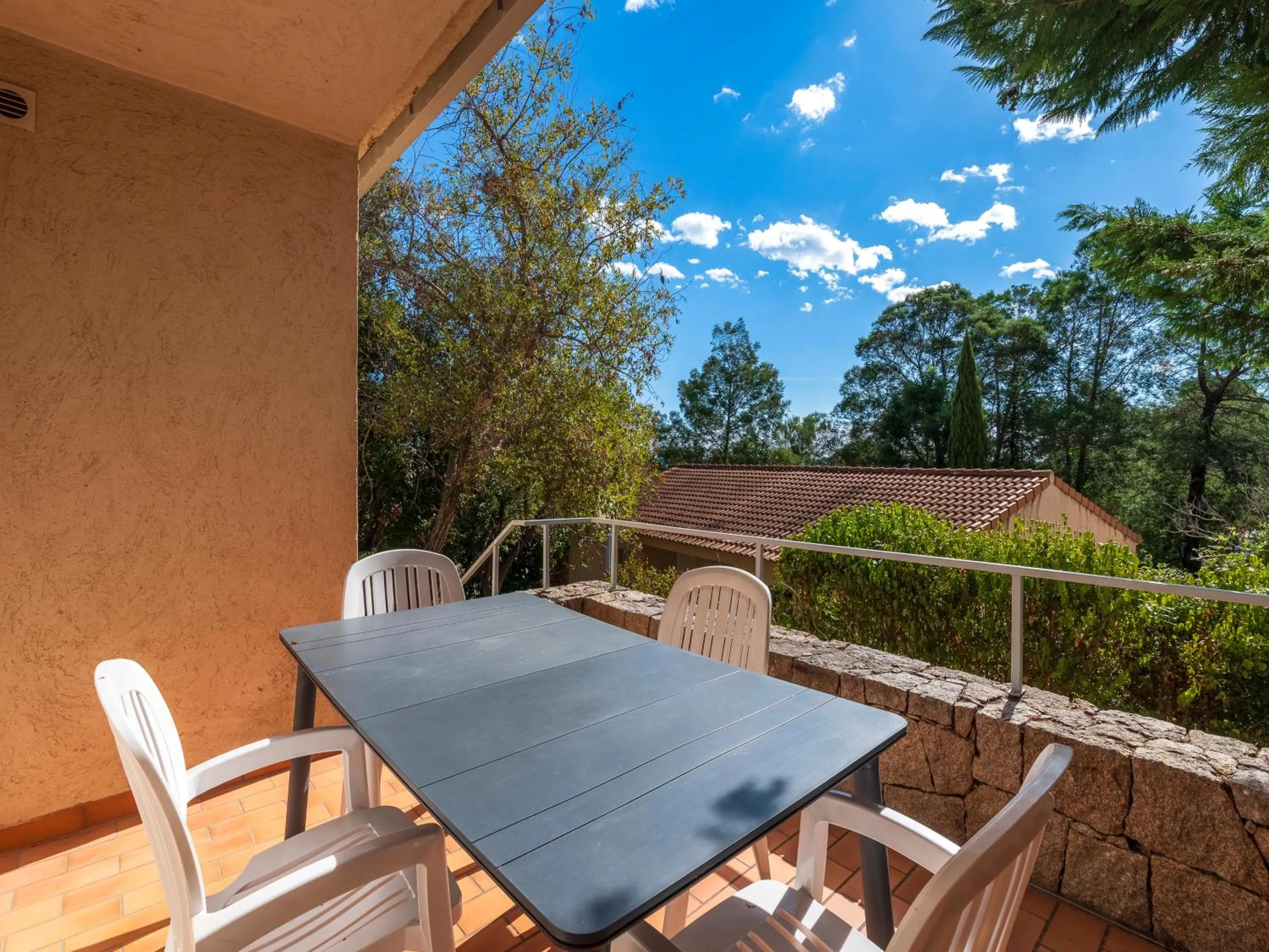Balcony/Terrace in Vacancéole - Résidence Lisa Maria