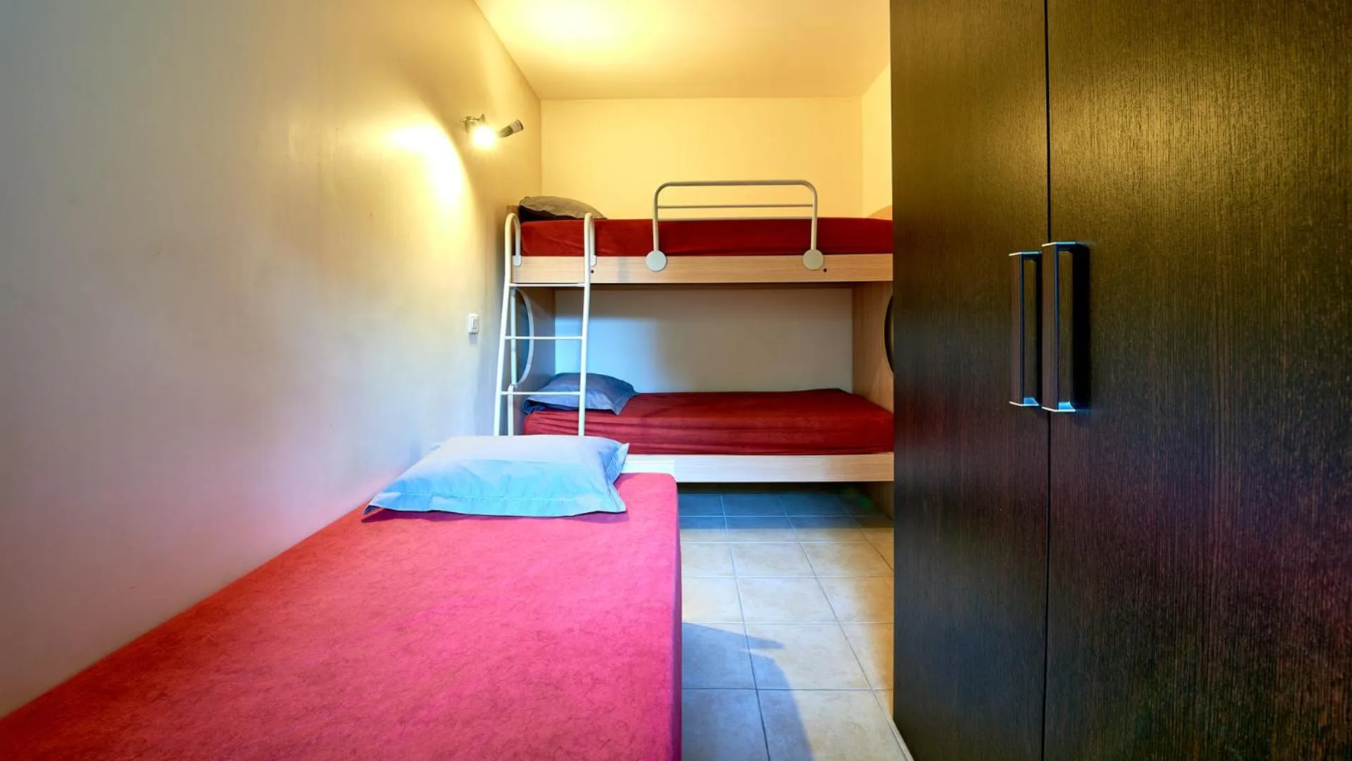 Photo of the whole room, Bed in Vacancéole - Résidence Lisa Maria