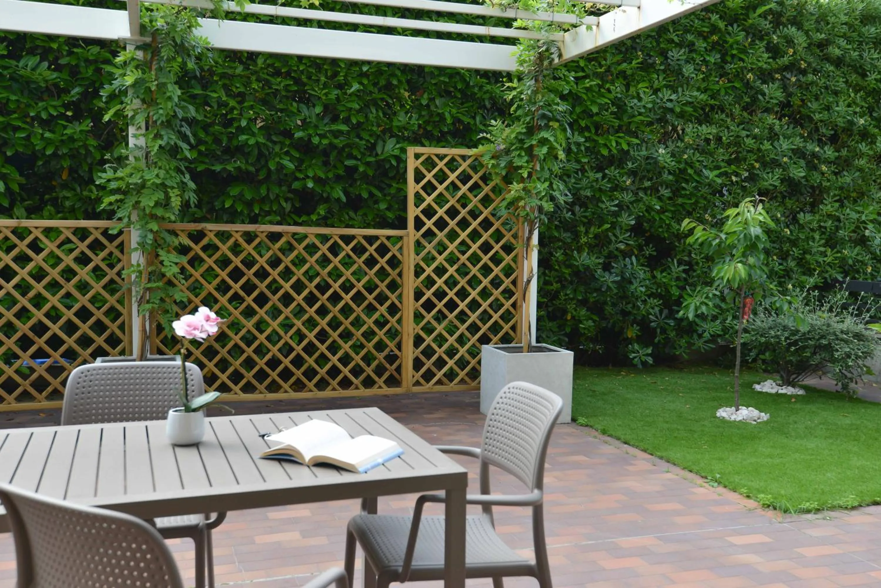 Patio in Residence Il Melograno