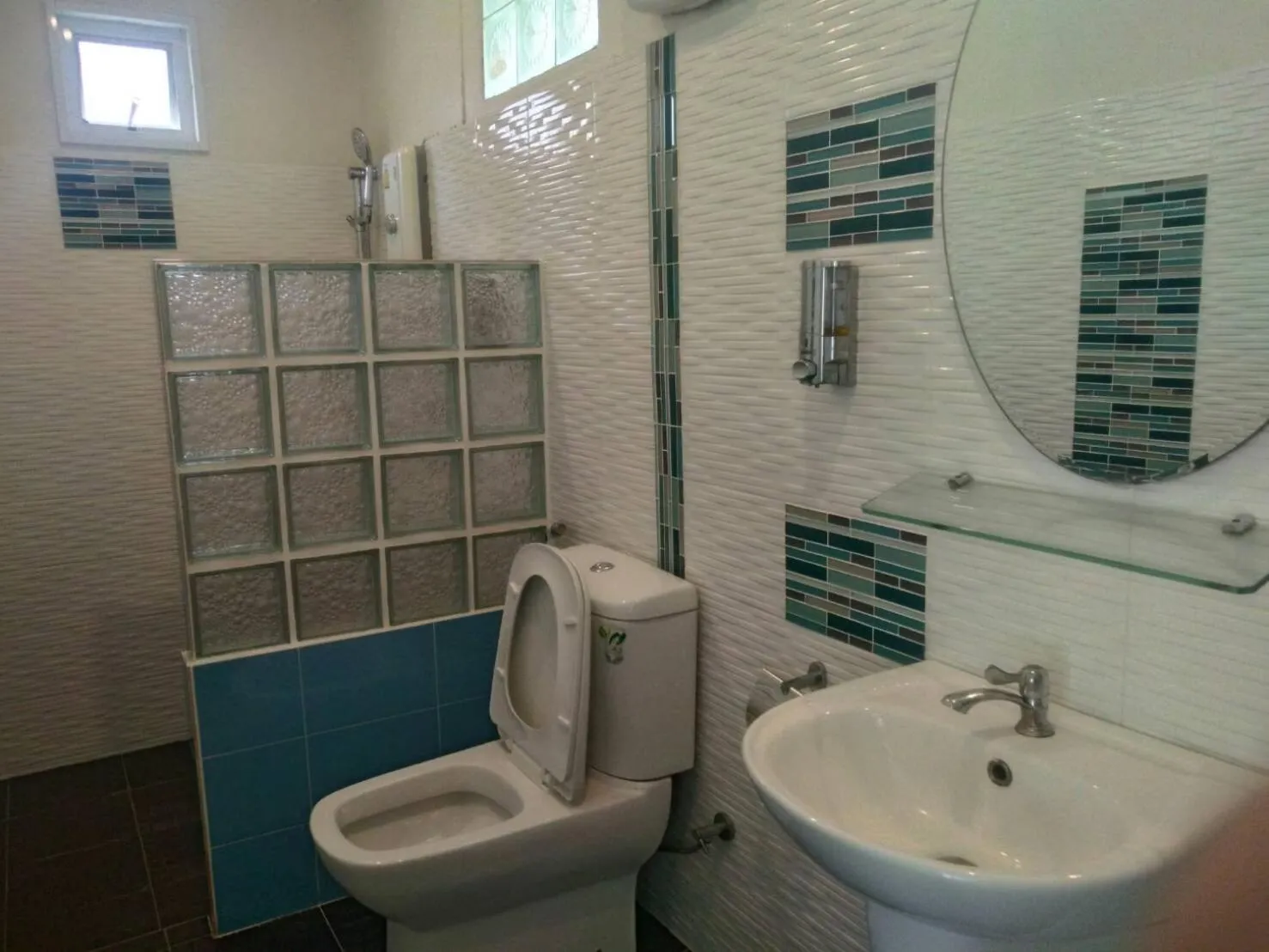 Baan Suan Nam Resort