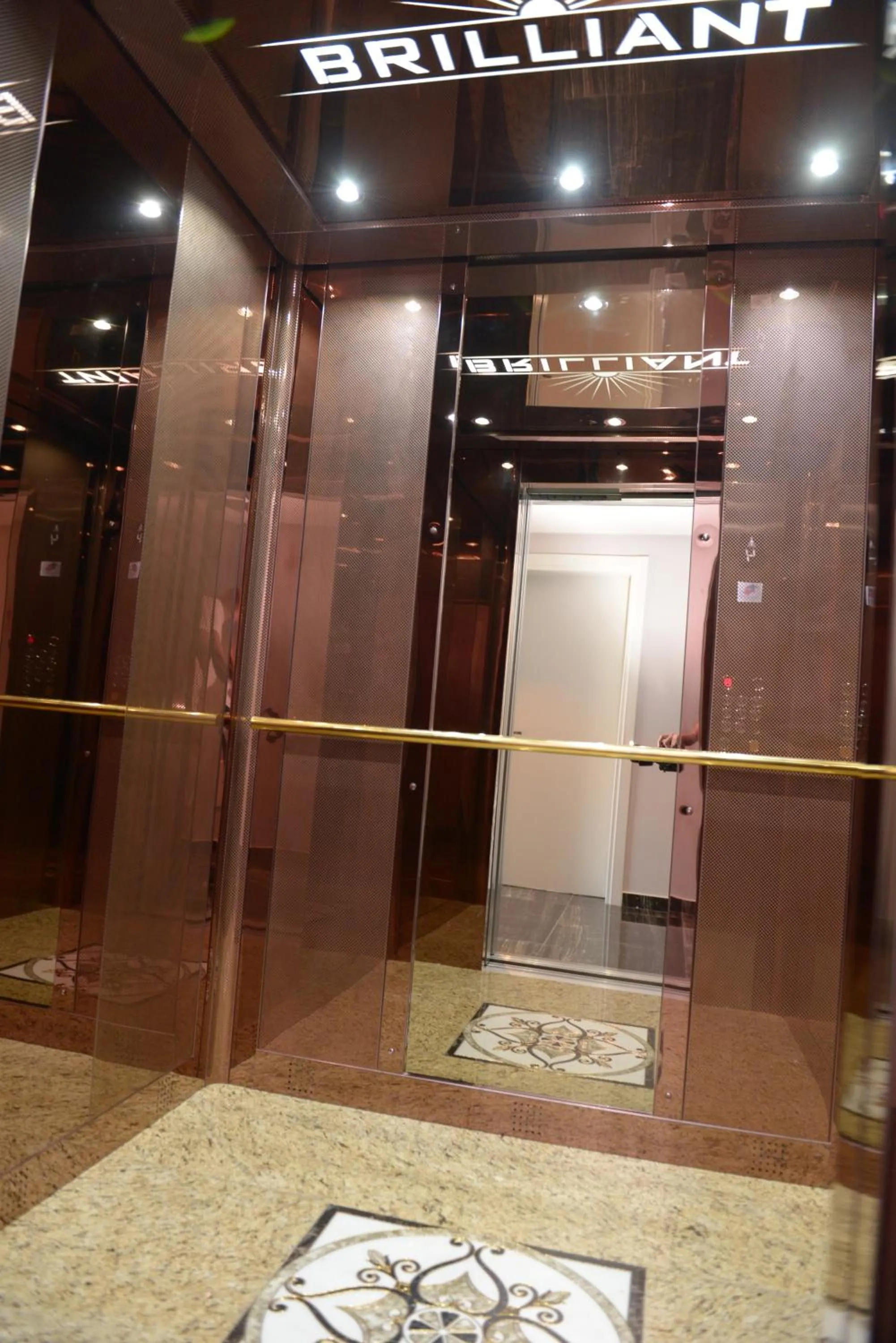 Floor plan in Brilliant Hotel & SPA