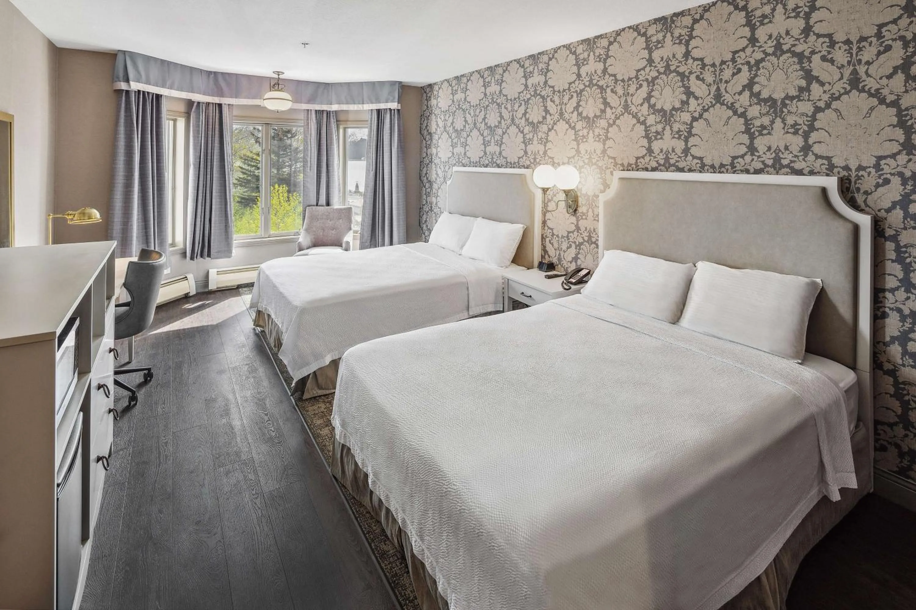 Photo of the whole room, Bed in Hotel Seward