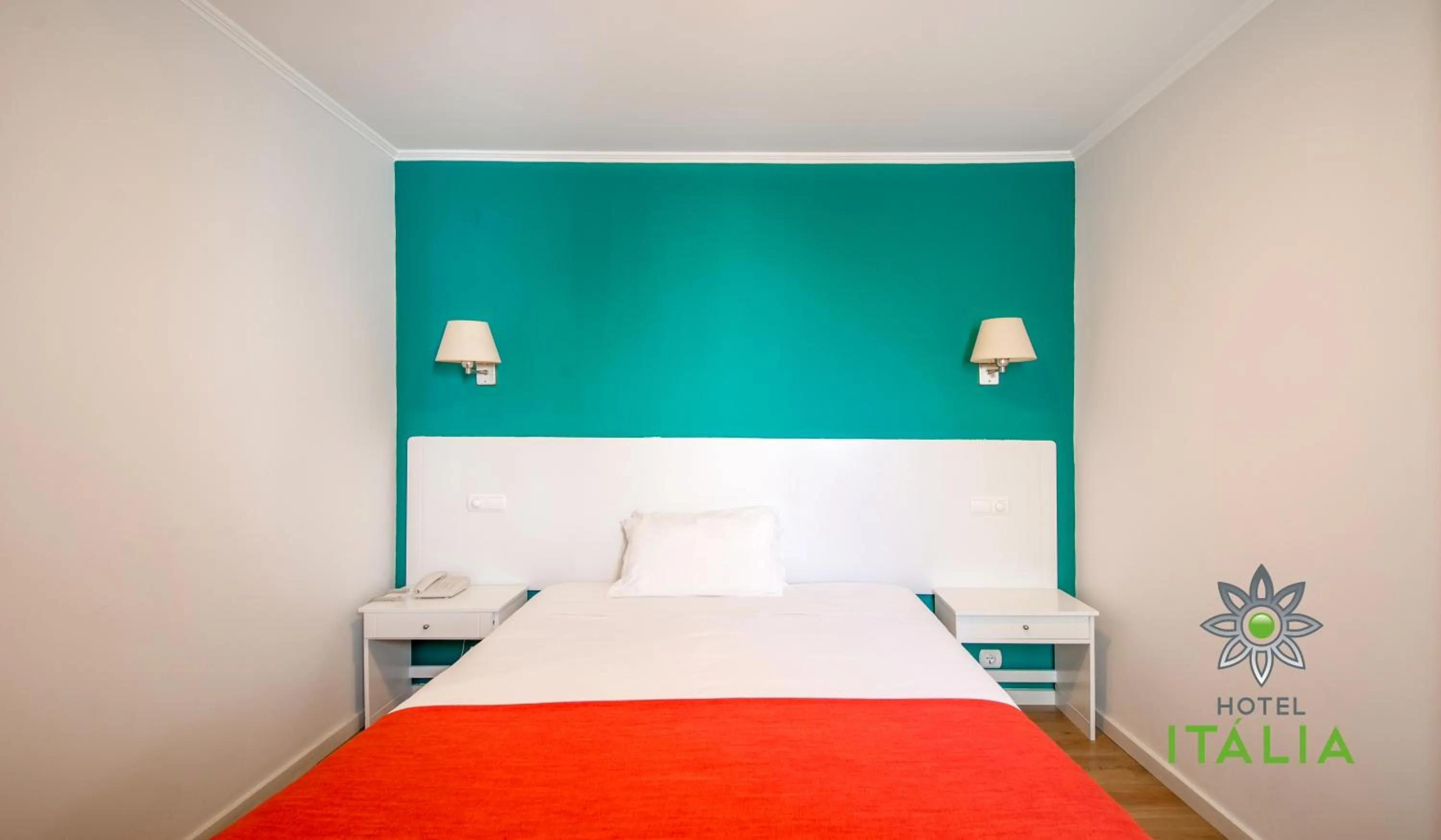 Bed in Hotel Italia