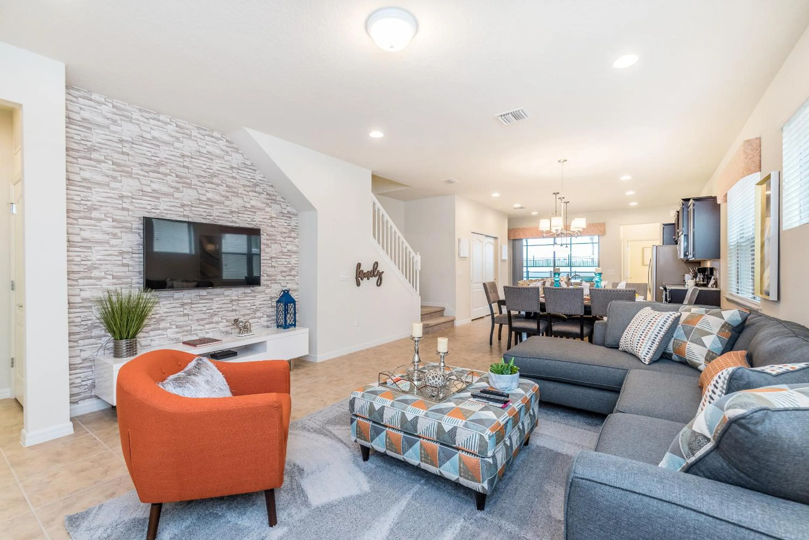 Large Villa wPrivate Pool Game Room Waterpark