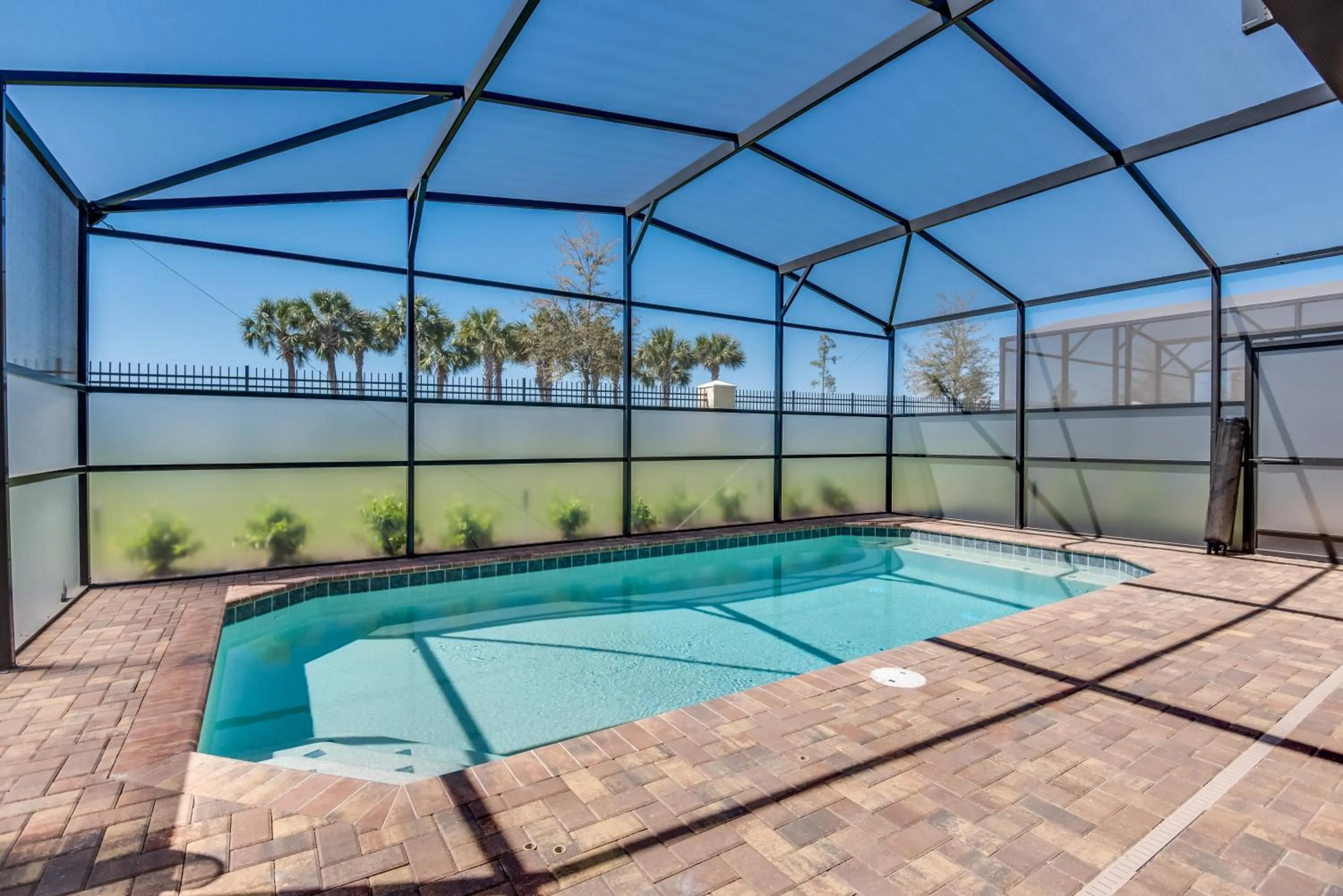 Large Villa wPrivate Pool Game Room Waterpark