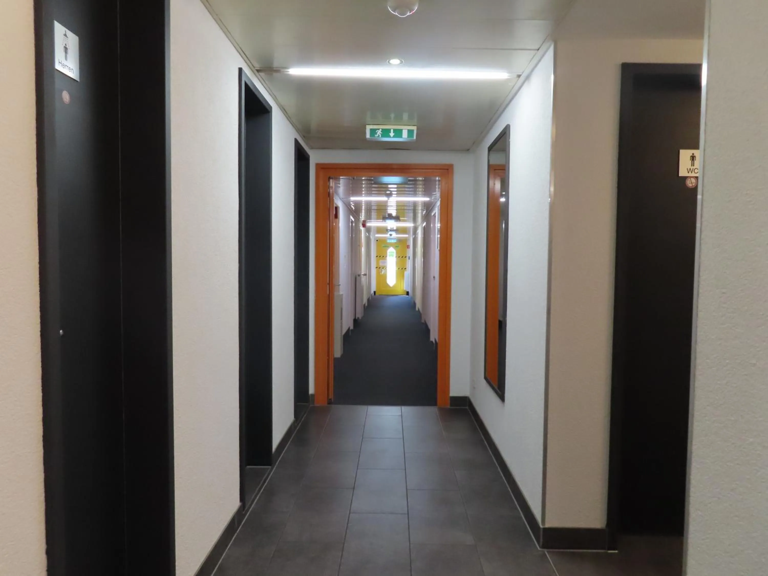 Facade/entrance in Hotel City Inn