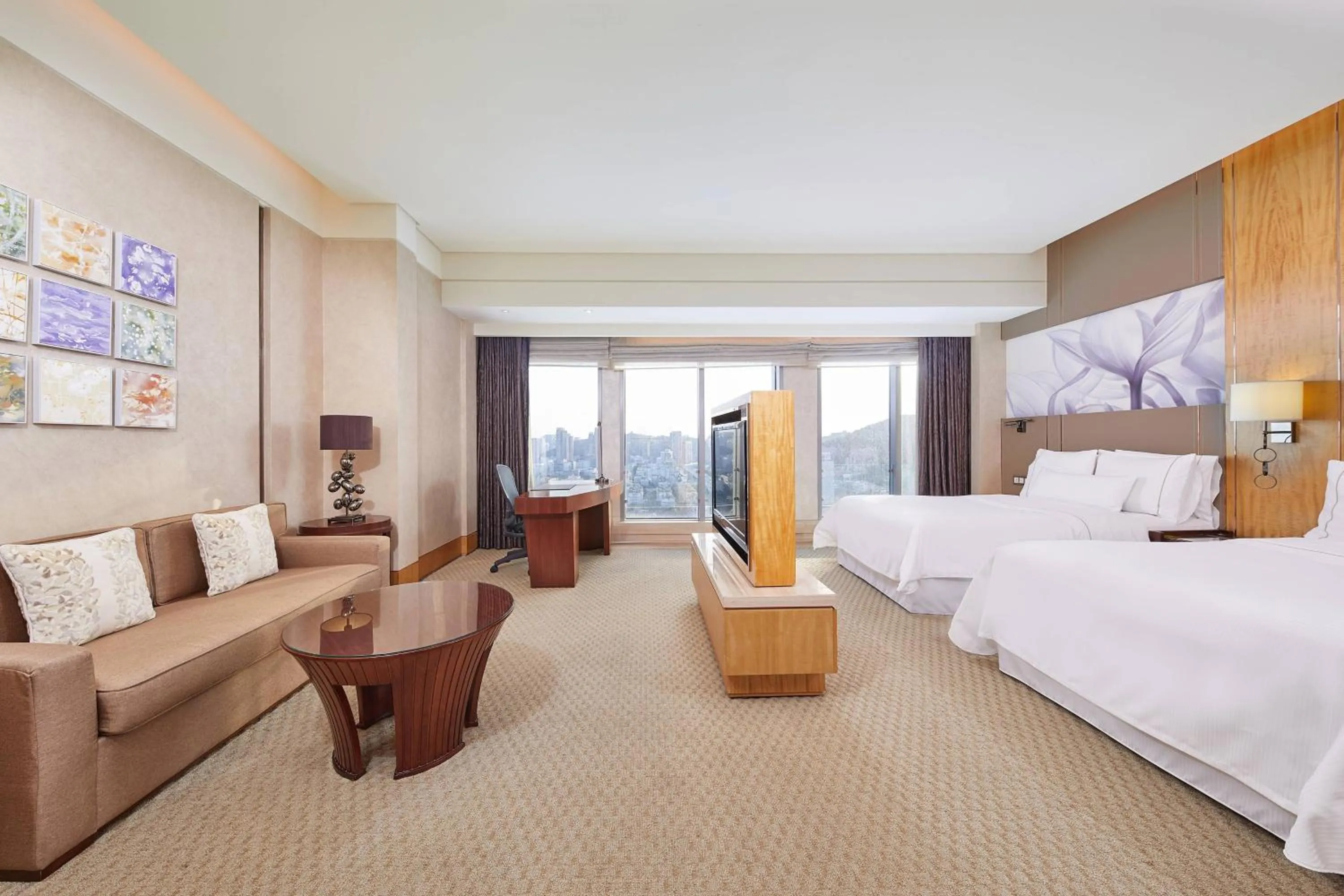 Photo of the whole room in The Westin Xiamen