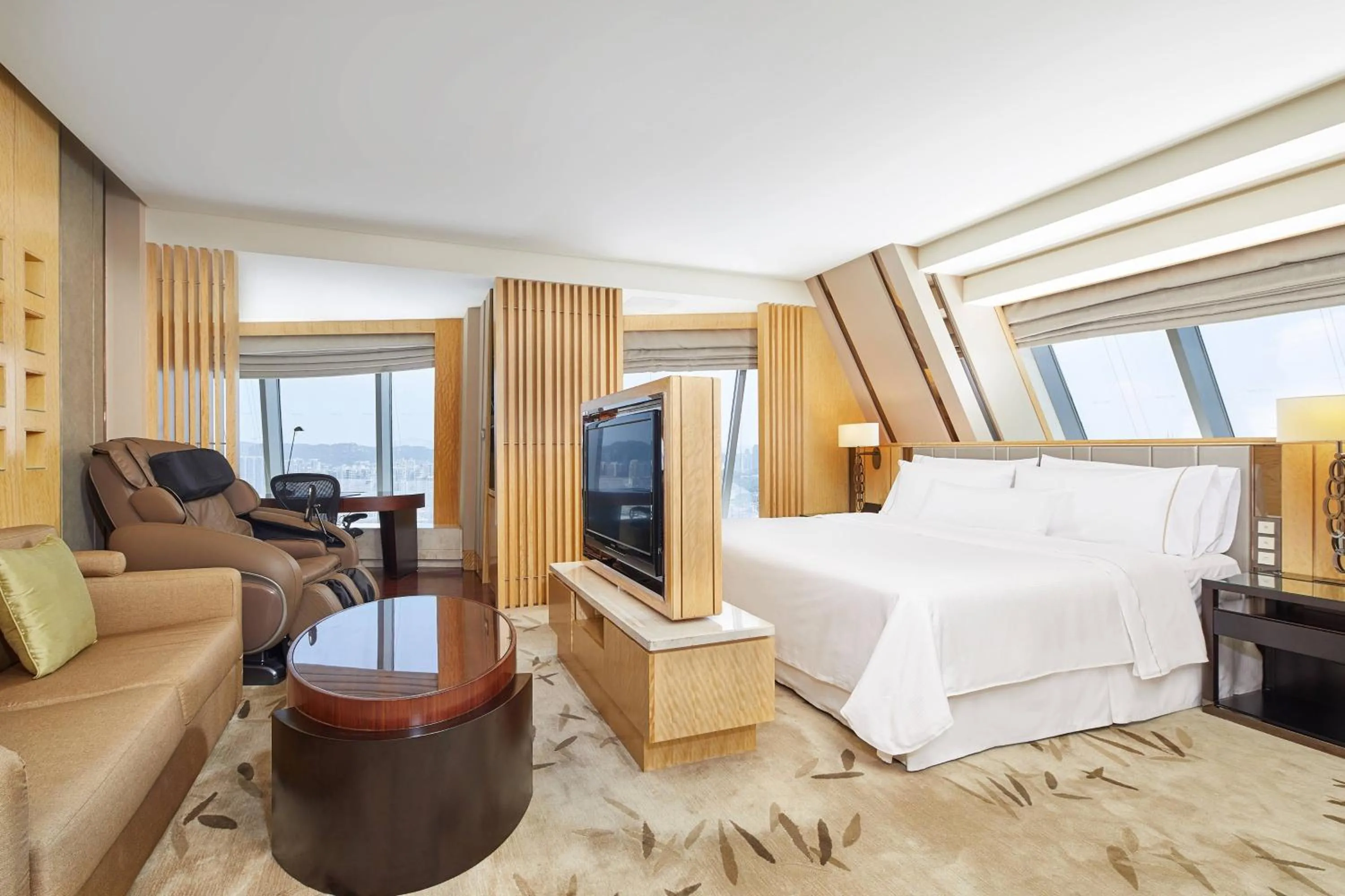 Photo of the whole room in The Westin Xiamen