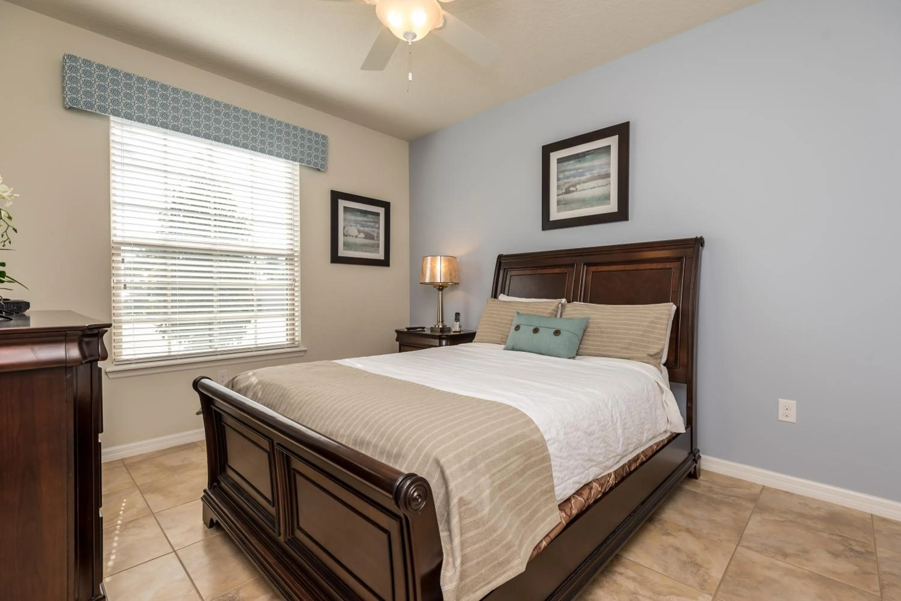 Bed in Townhome wPrivate Pool & FREE on-site Water Park