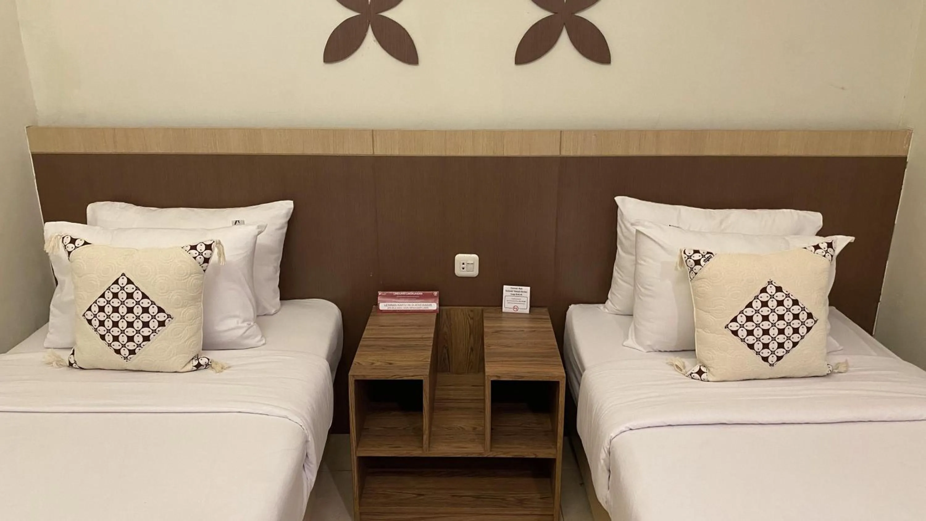 Bed in Mawar Asri Hotel