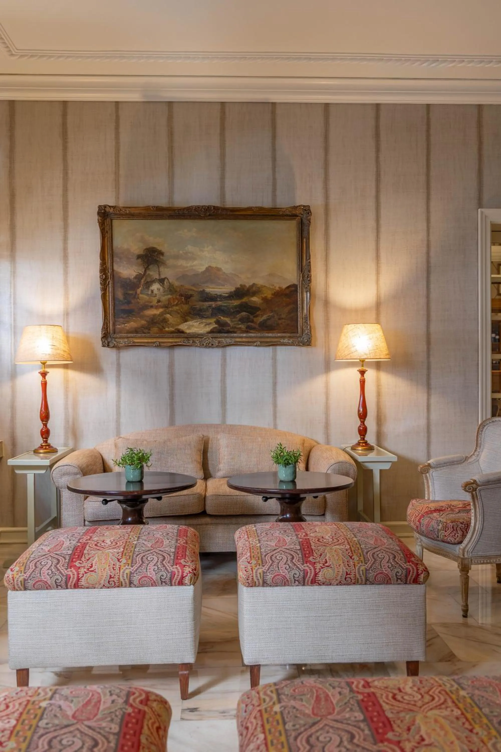 Lounge or bar, Bed in Hotel Lisboa Plaza - Lisbon Heritage Collection - Avenida