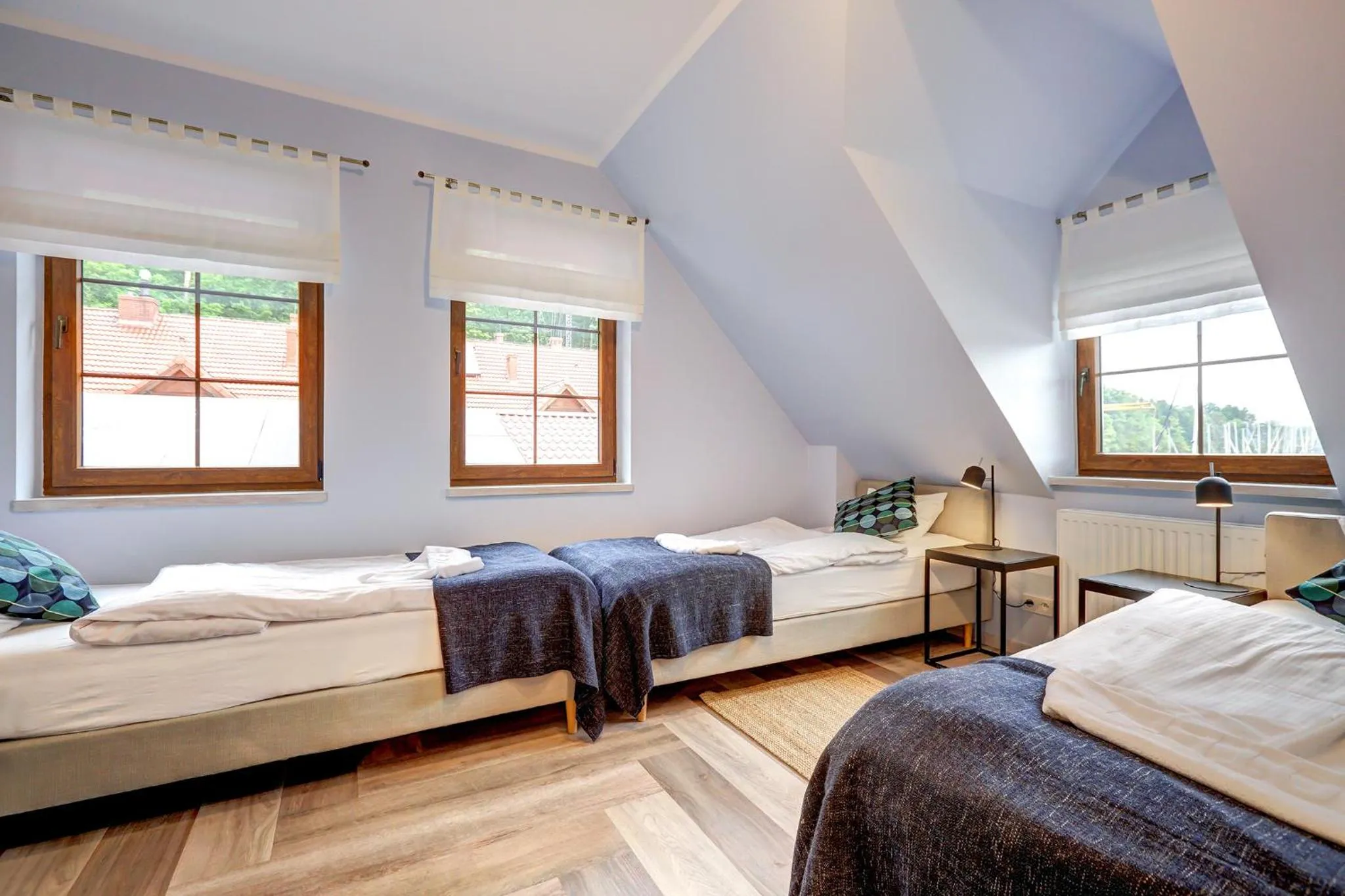 Bed in POD DEBEM Kompleks Zeglarsko-Rekreacyjny