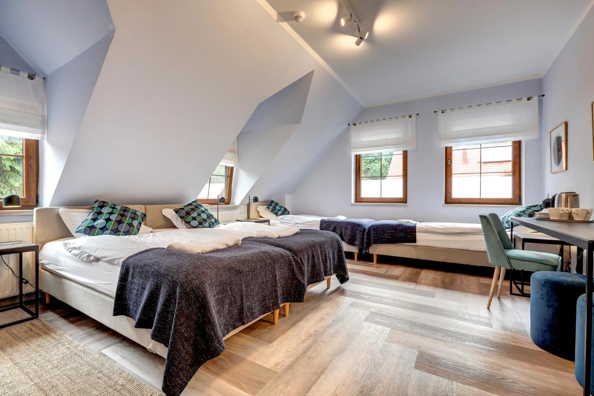 Bed in POD DEBEM Kompleks Zeglarsko-Rekreacyjny