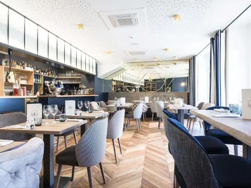 MADISON Saint Jean de Luz - Handwritten Collection