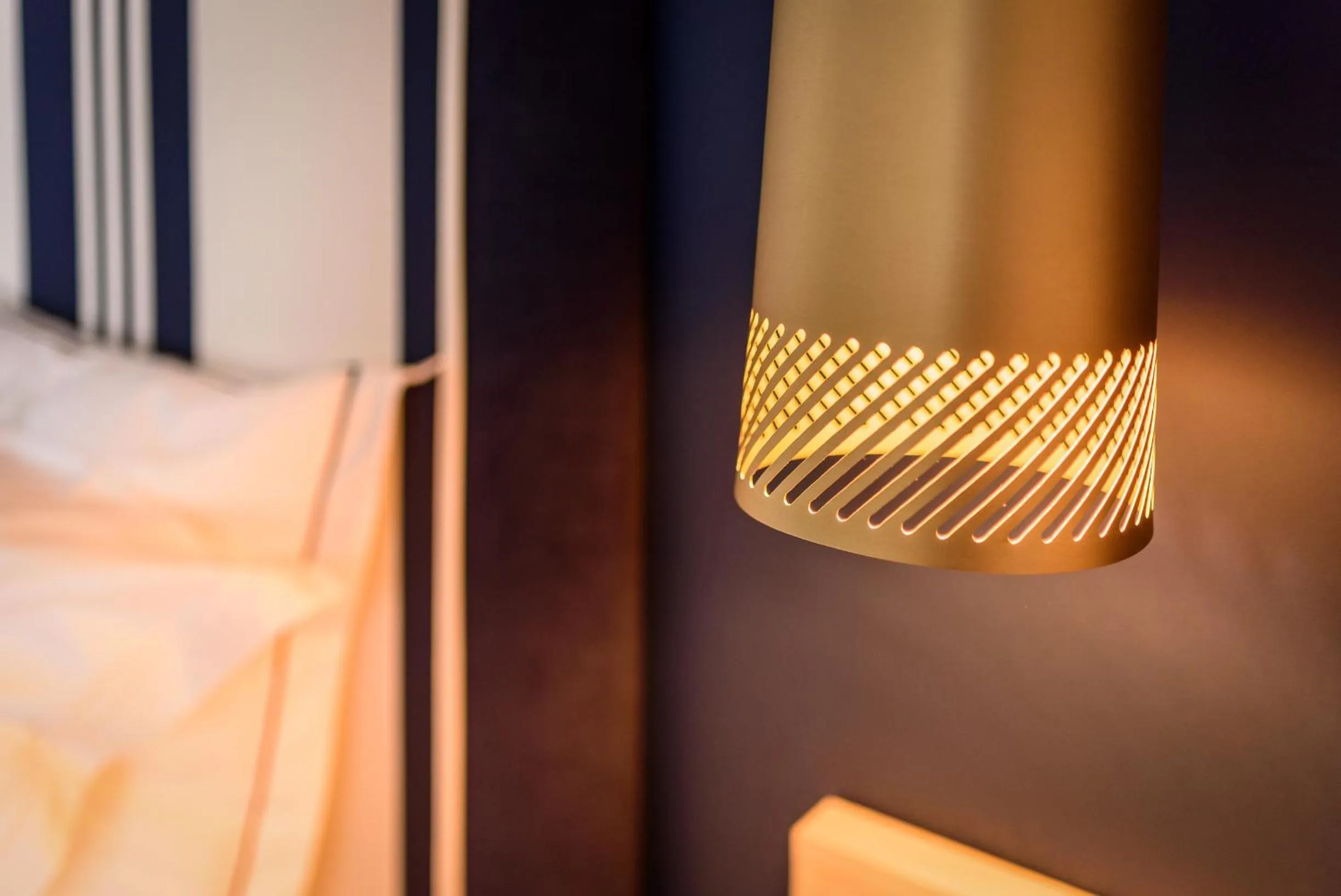 Bed in MADISON Saint Jean de Luz - Handwritten Collection