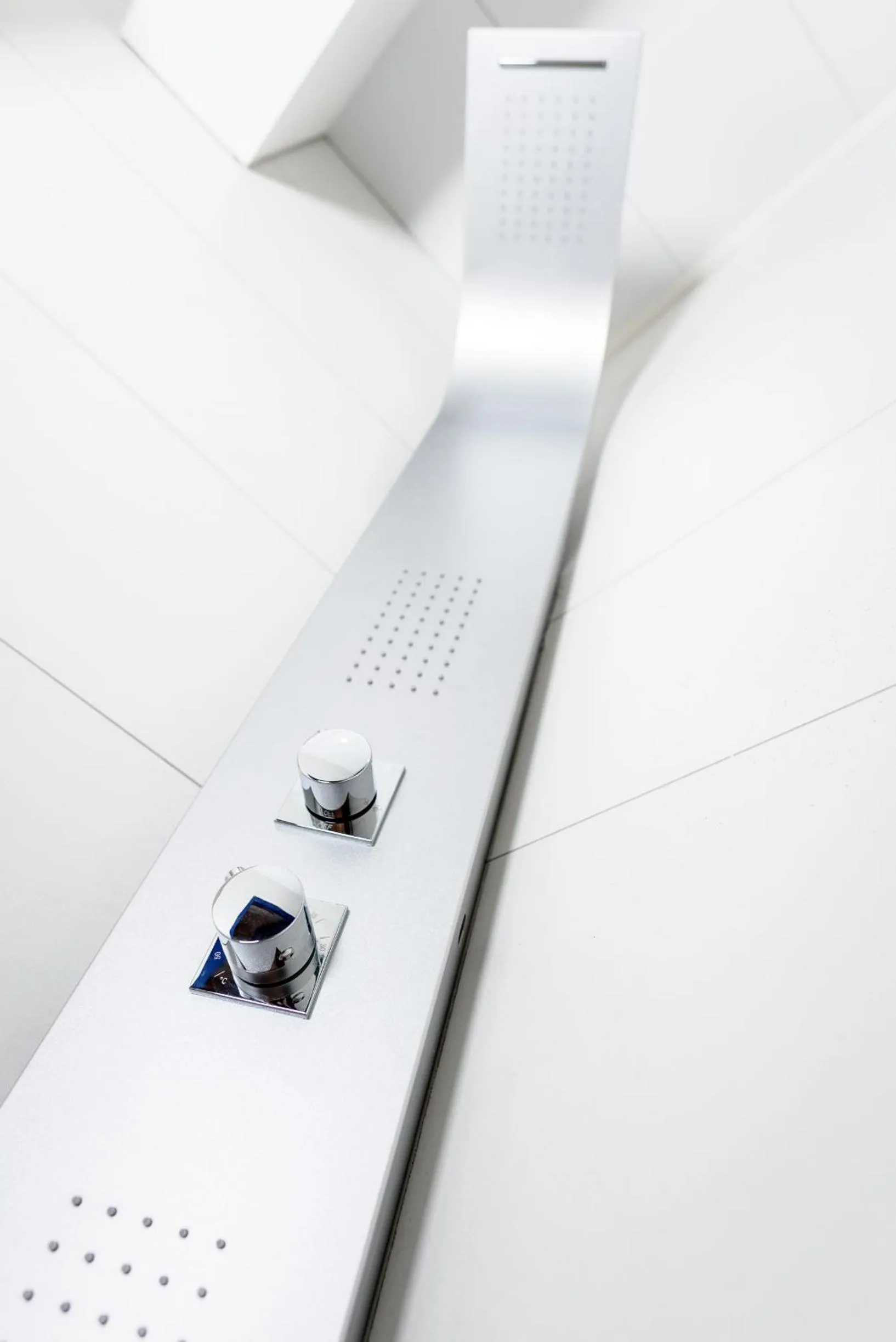 Shower in MADISON Saint Jean de Luz - Handwritten Collection