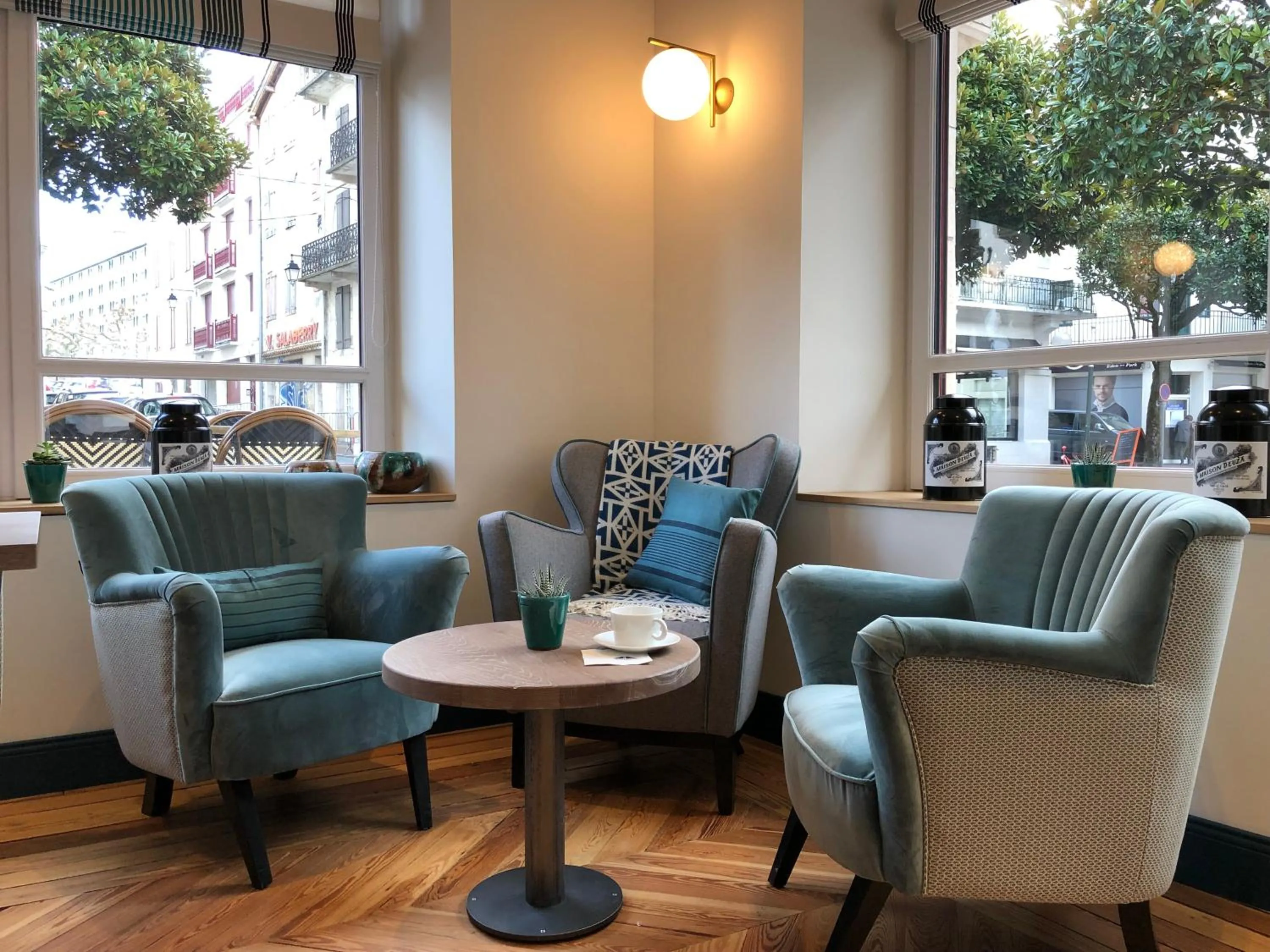 Living room in MADISON Saint Jean de Luz - Handwritten Collection