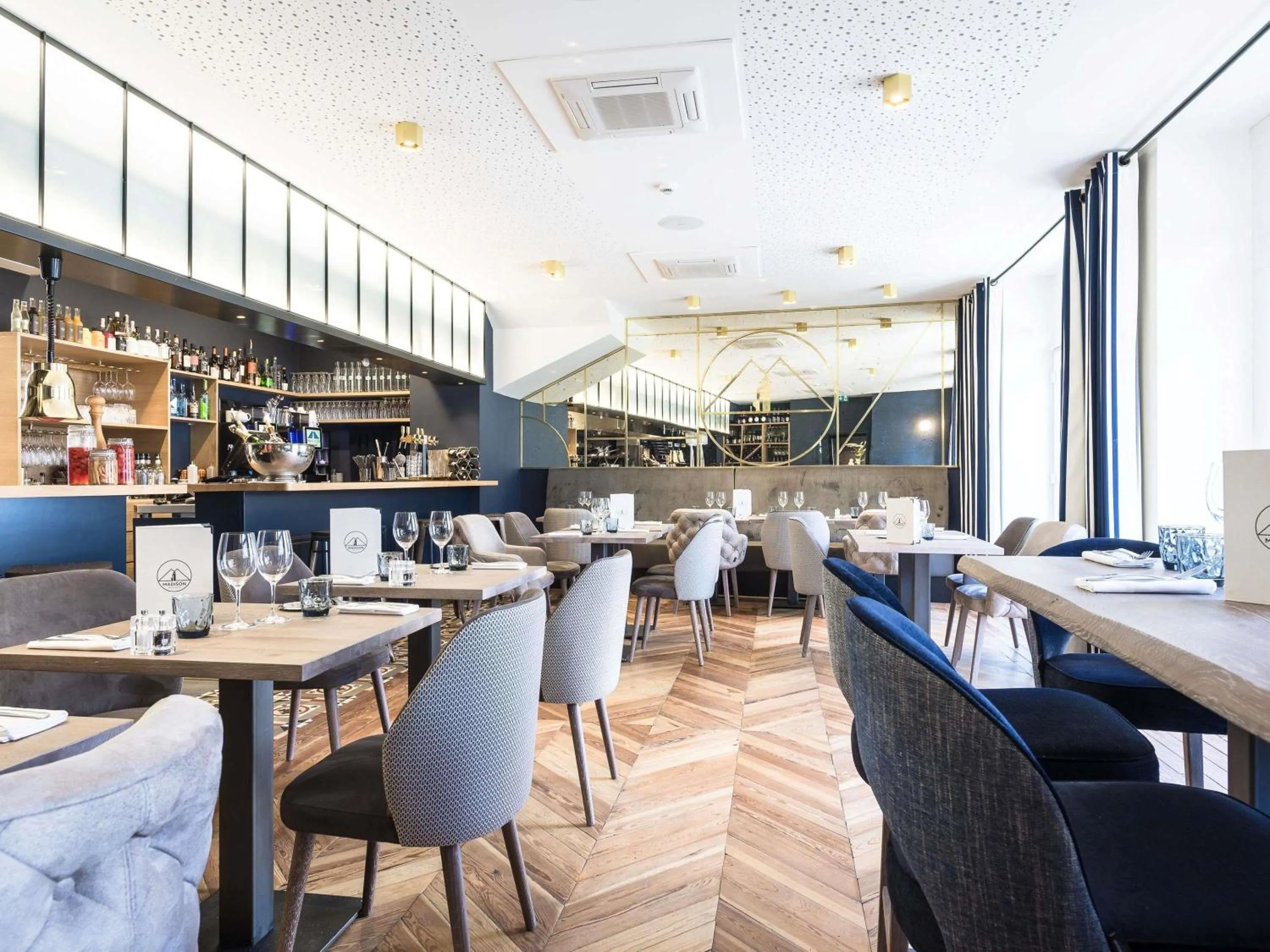 Lounge or bar in MADISON Saint Jean de Luz - Handwritten Collection