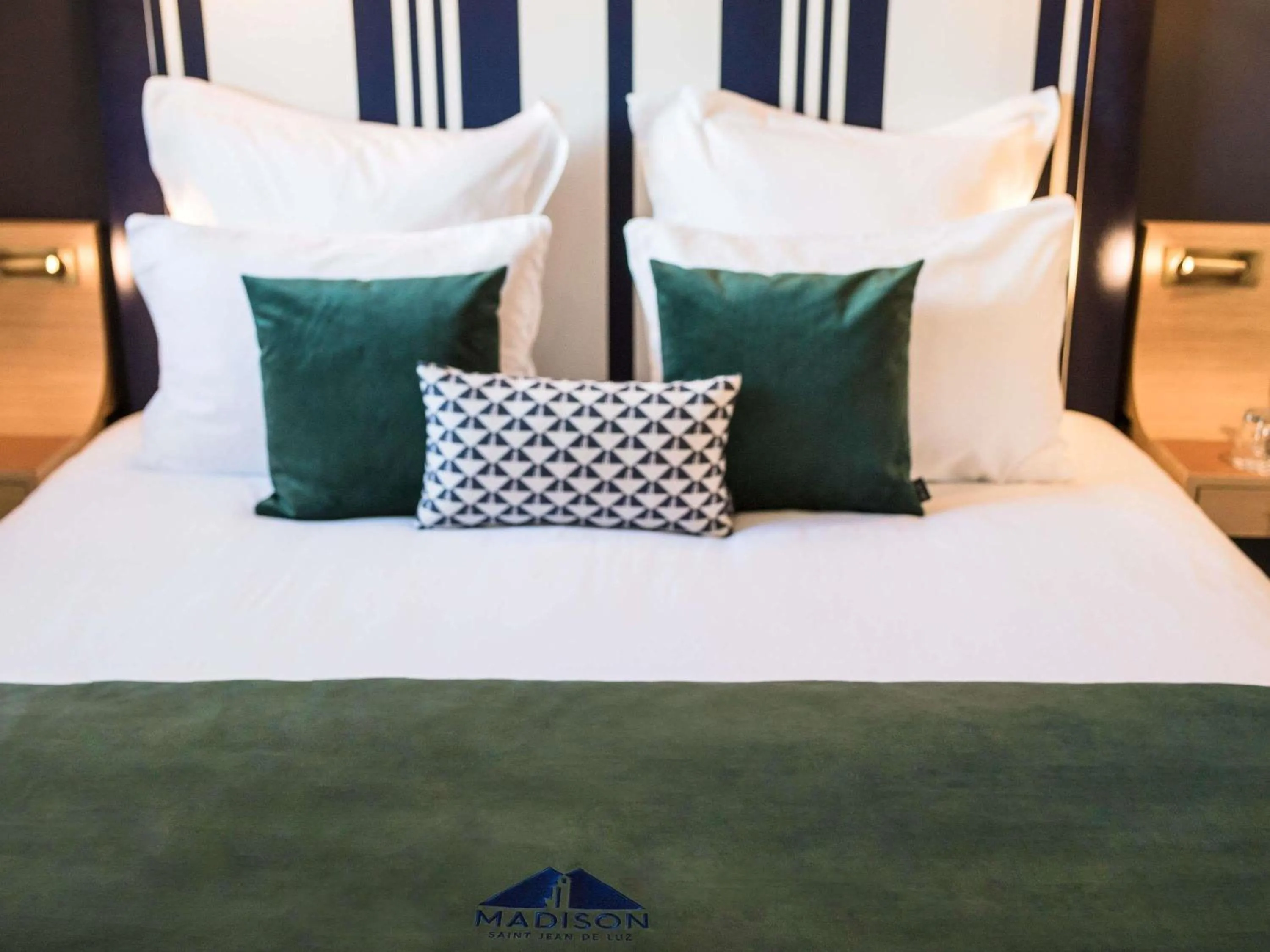 Bedroom, Bed in MADISON Saint Jean de Luz - Handwritten Collection