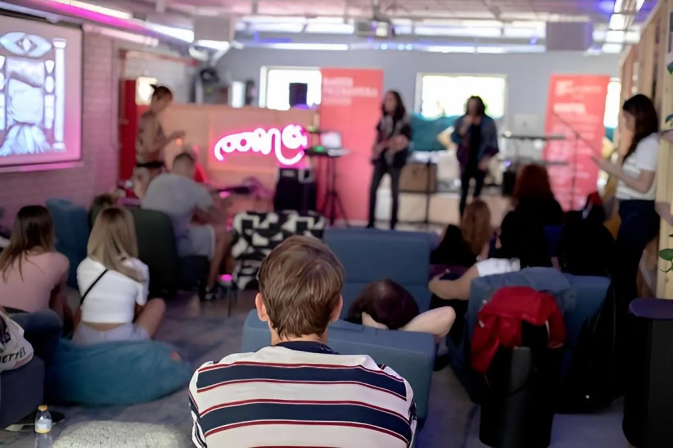 People in Unite Hostel Barcelona